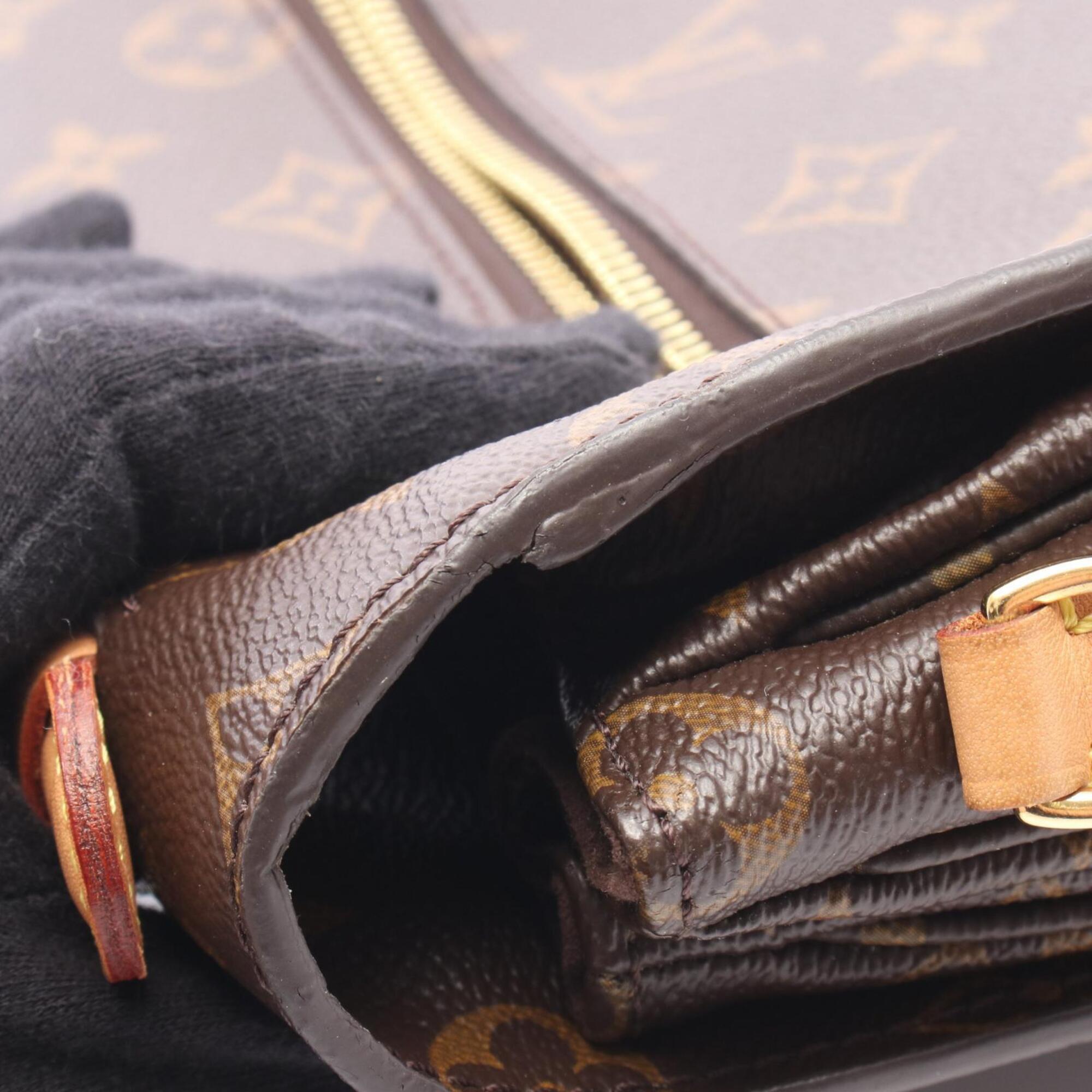 Louis Vuitton Brown Coated Canvas Pvc Monogram Leather Handbag Pochette (Pre-Owned)