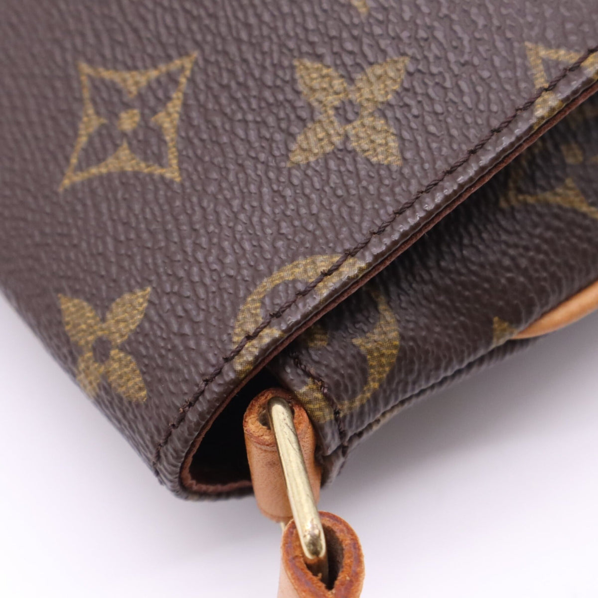 Louis Vuitton Beige Brown Monogram Monogram Shoulder Bag (Pre-Owned)