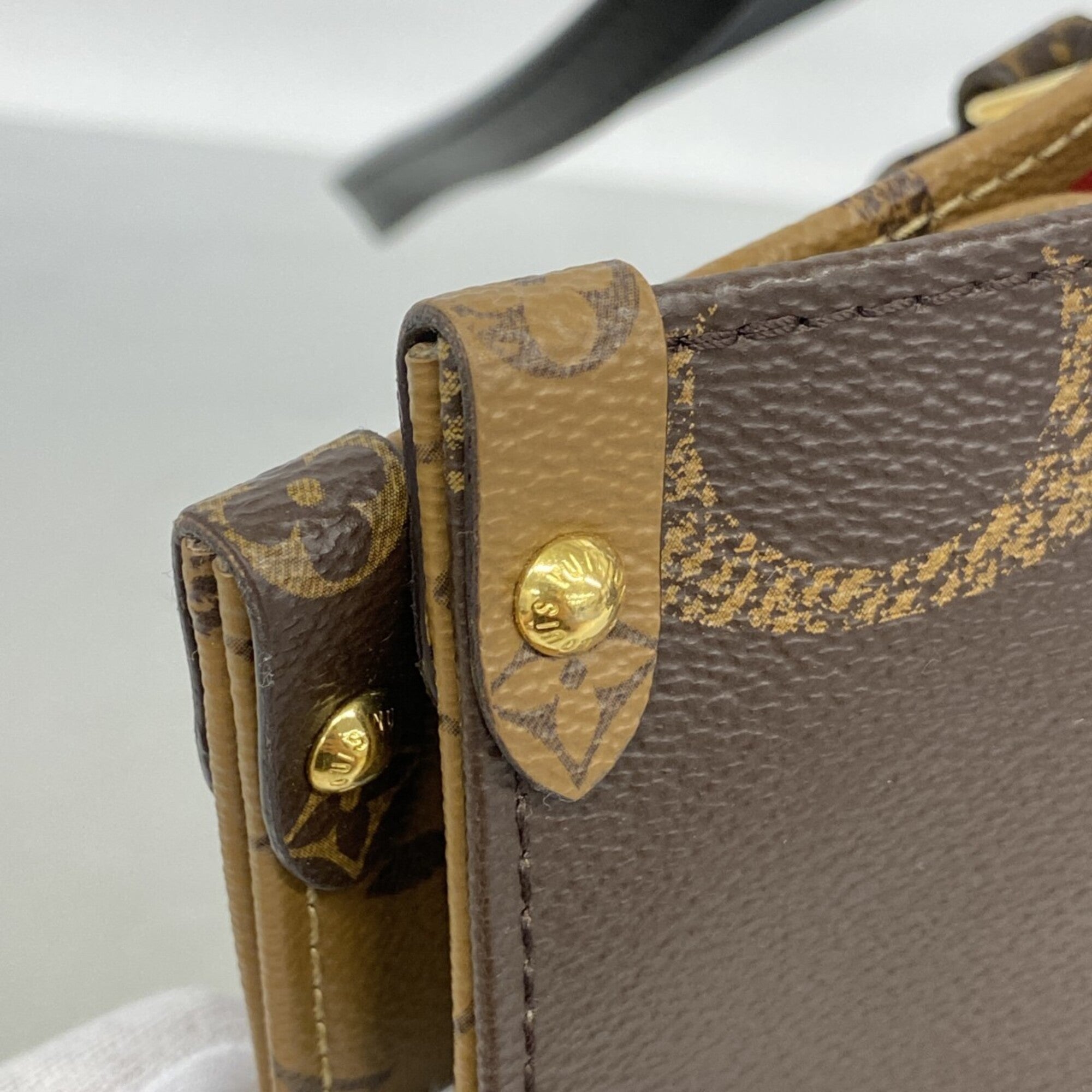 Louis Vuitton Brown Tote Bag (Pre-Owned)
