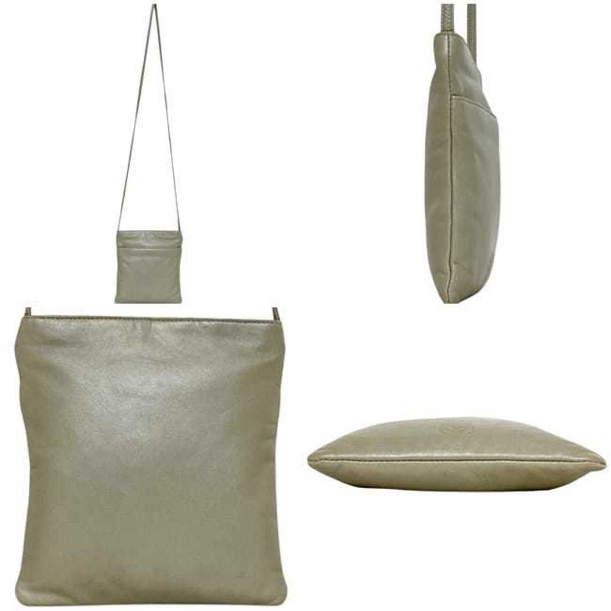 Loewe Metallic Silver Nappa Leather Pochette Shoulder Bag (Pre-Owned)