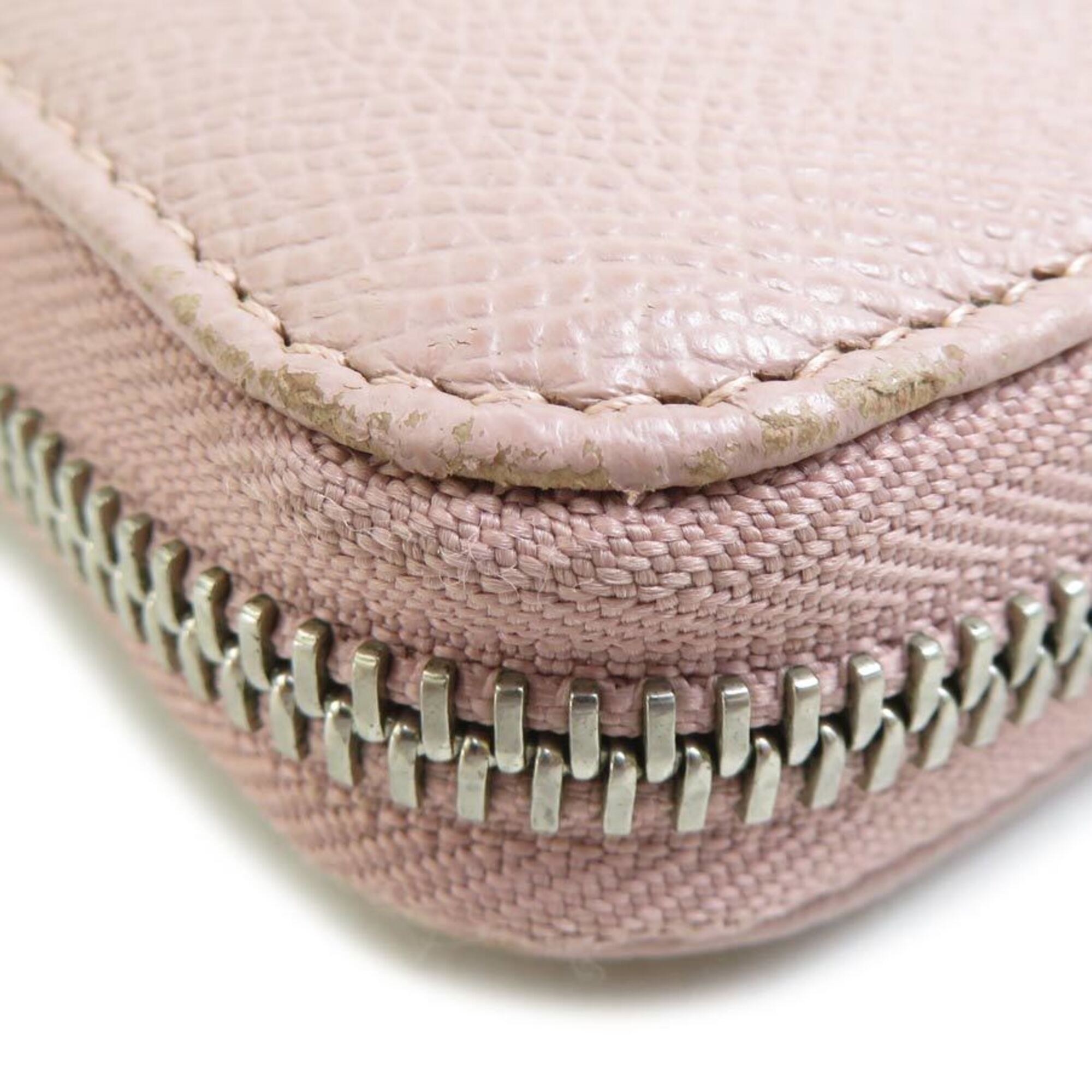 Bvlgari Light Pink Leather Long Wallet (Bi-Fold) (Pre-Owned)