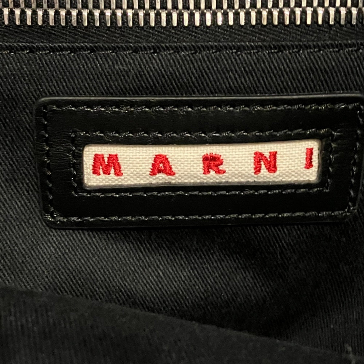 Marni Black Tote Bag (Pre-Owned)