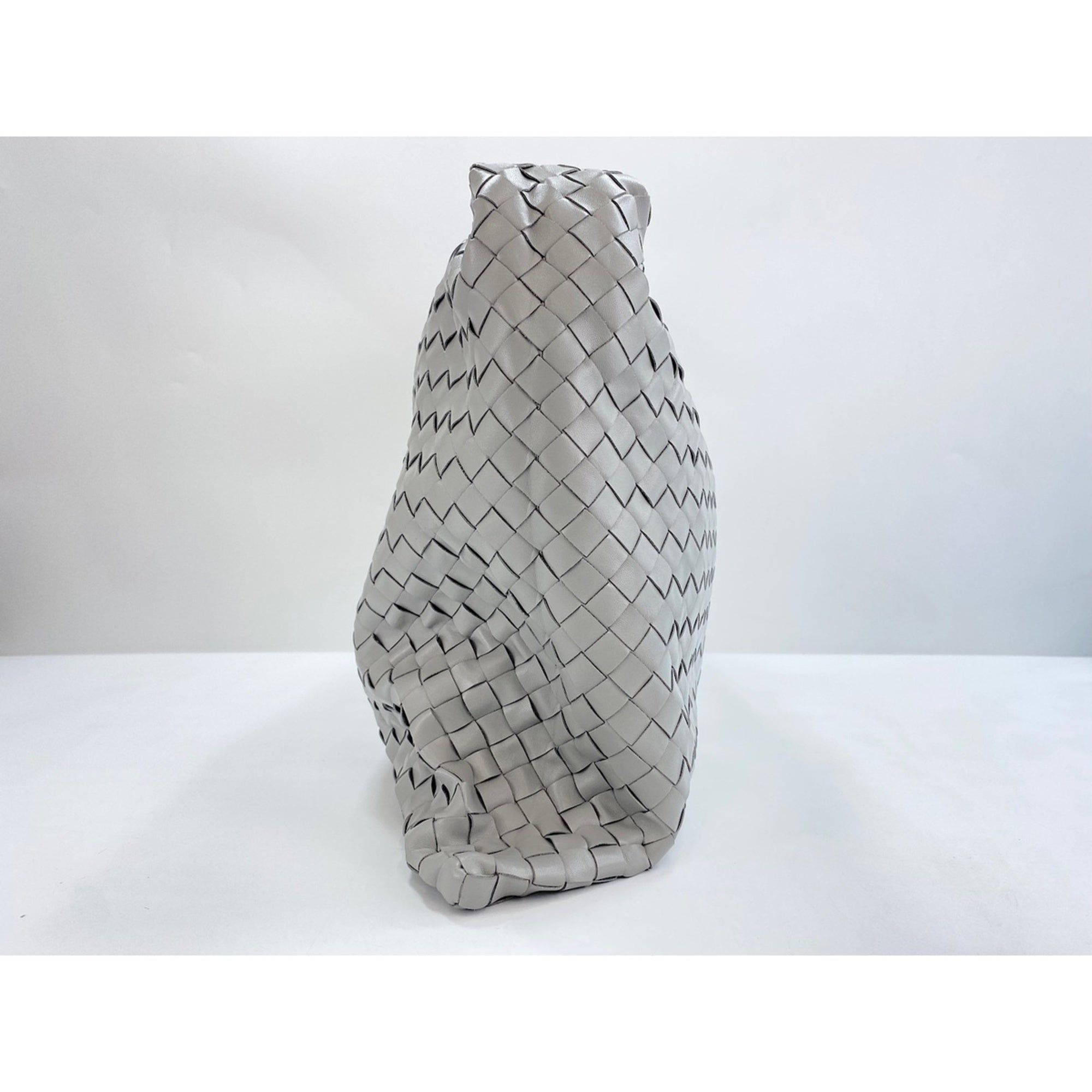 Bottega Veneta Gray Intrecciato Tote Bag (Pre-Owned)