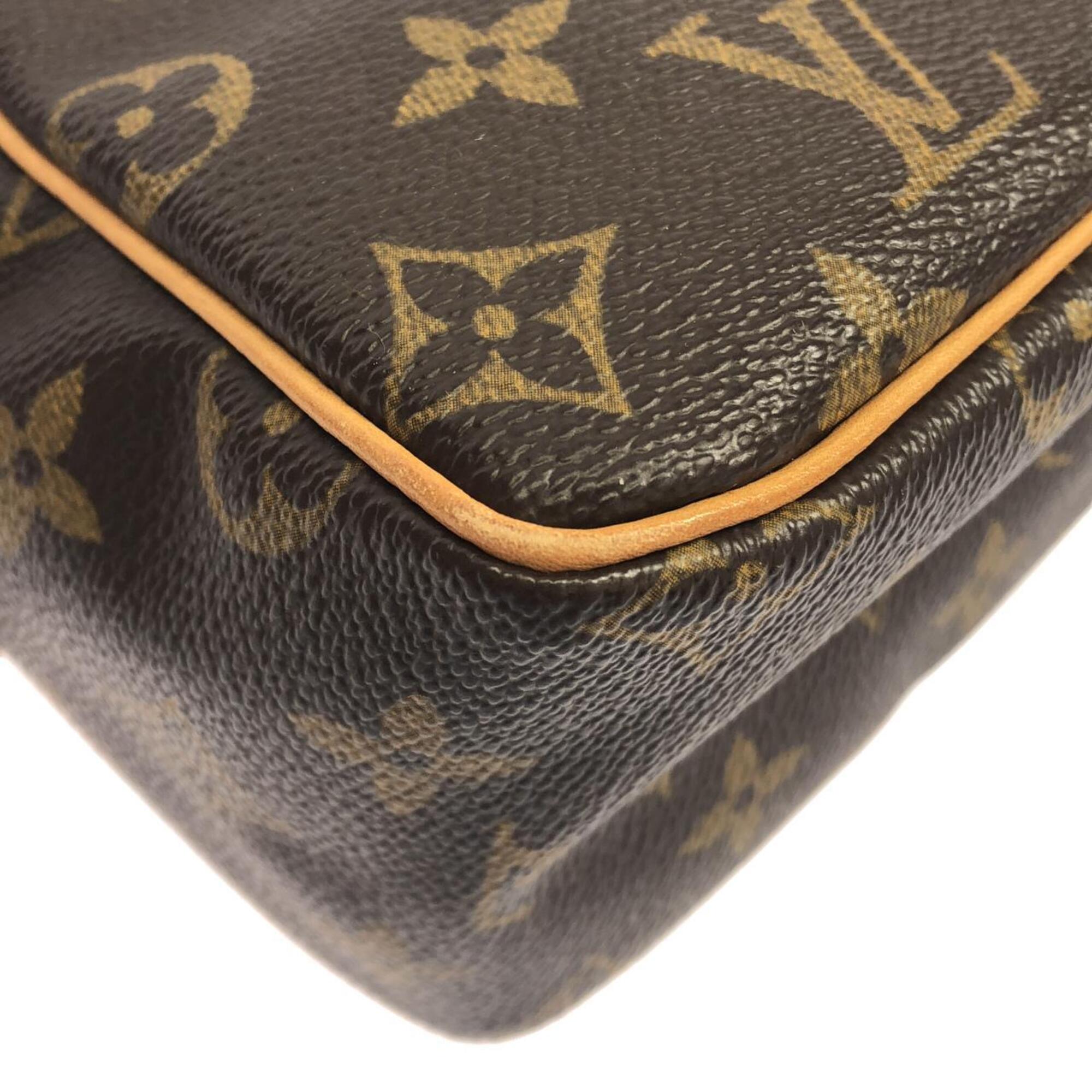 Louis Vuitton Marron Coated Canvas Shoulder Bag (Pre-Owned)