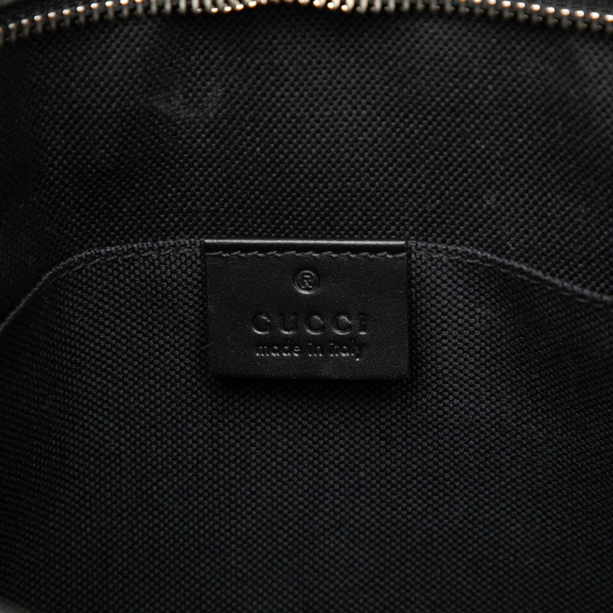 Gucci Black Pvc Leather Clutch Bag (Pre-Owned)