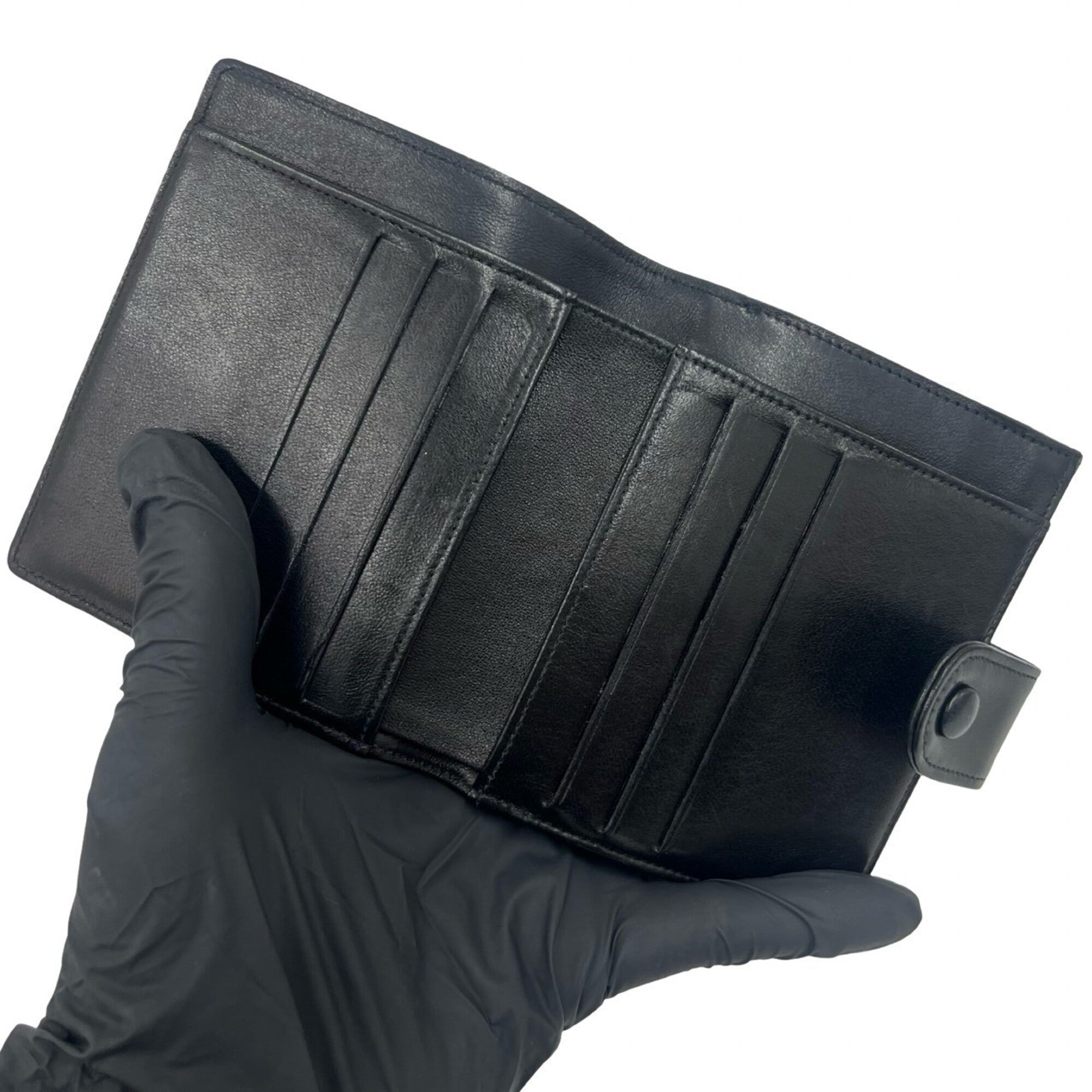 Chanel Black Leather Wallet (Bi-Fold) (Pre-Owned)