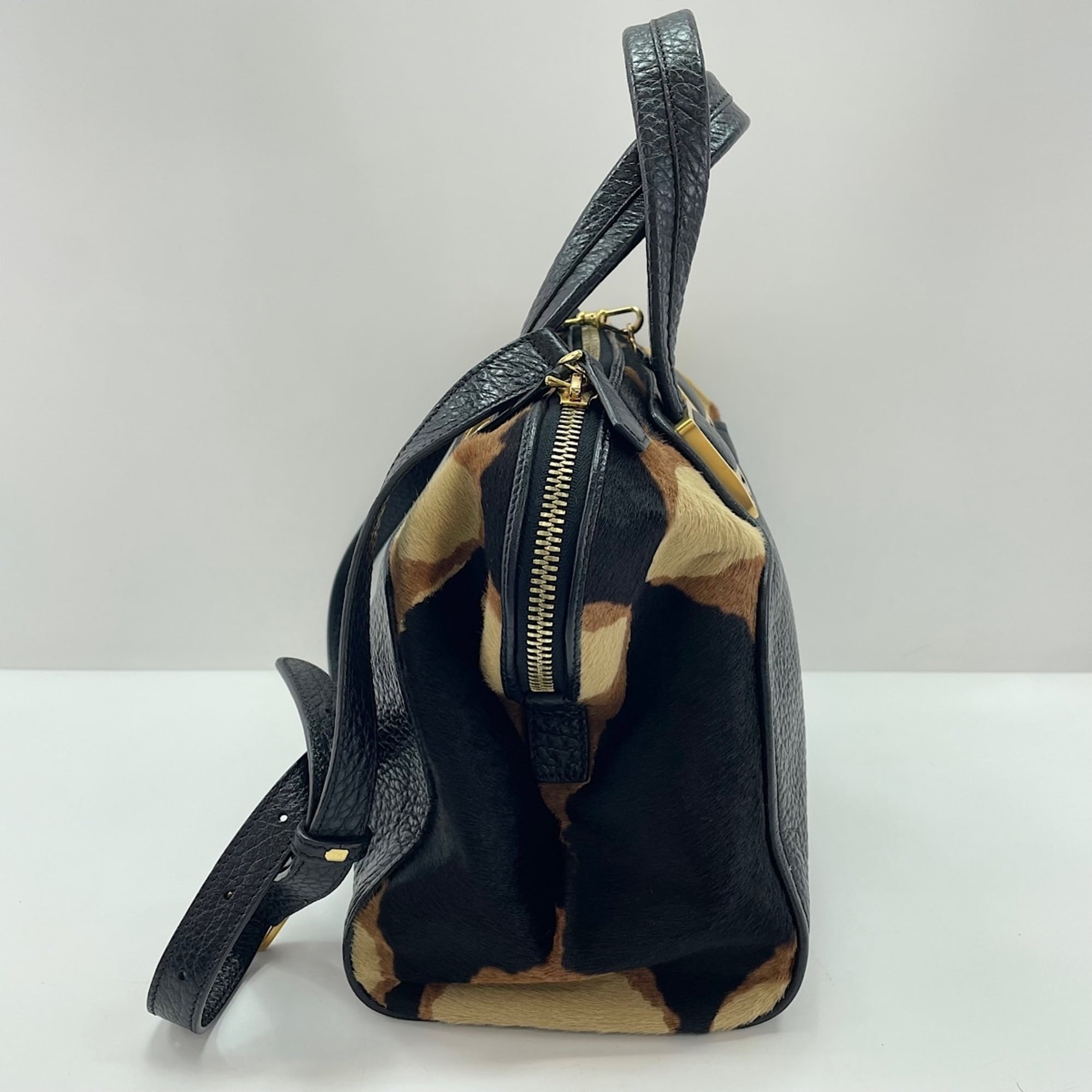 Fendi Black Handbag Shoulder Bag (Pre-Owned)