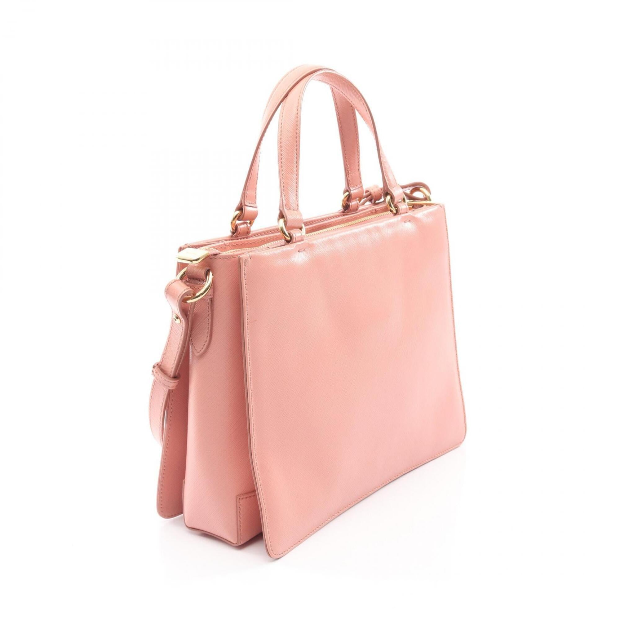 Salvatore Ferragamo Pink Leather Handbag (Pre-Owned)