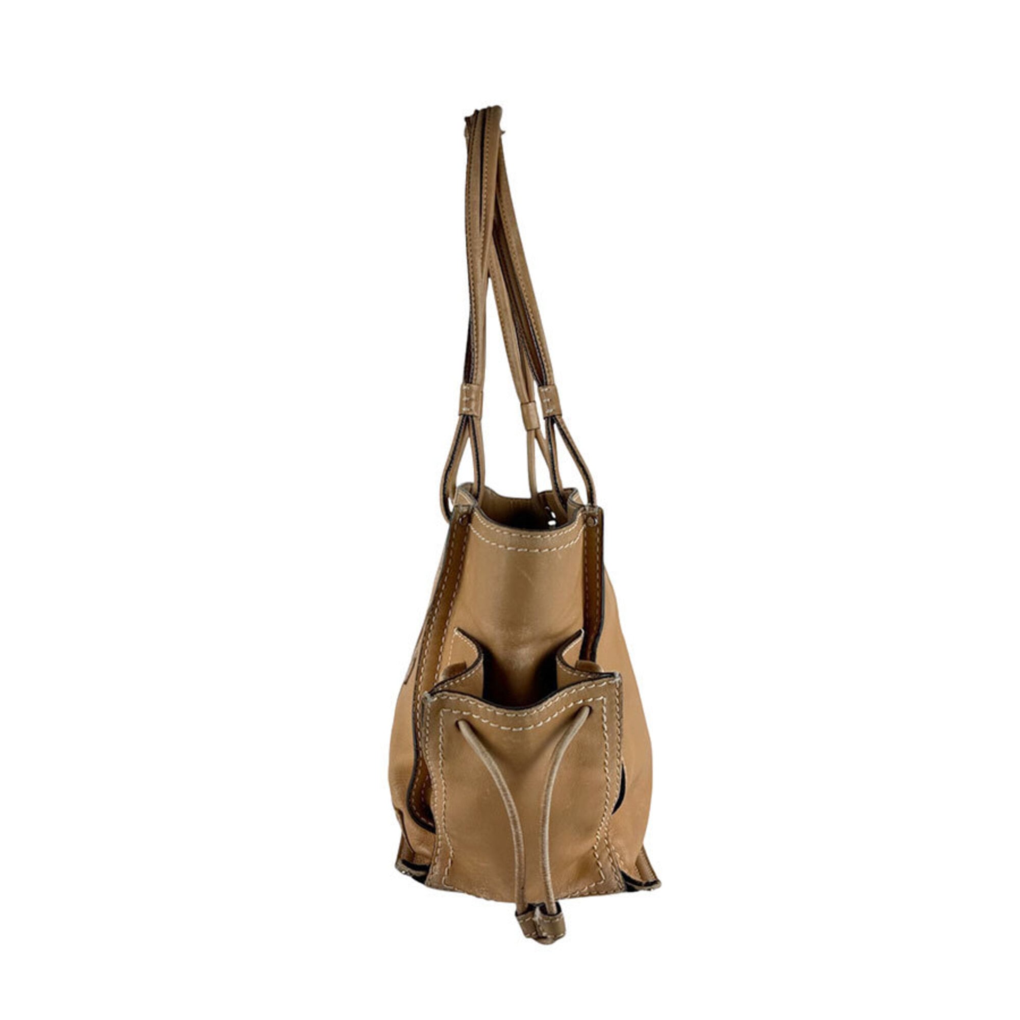 Loewe Light Brown Leather Shoulder Bag (Pre-Owned)
