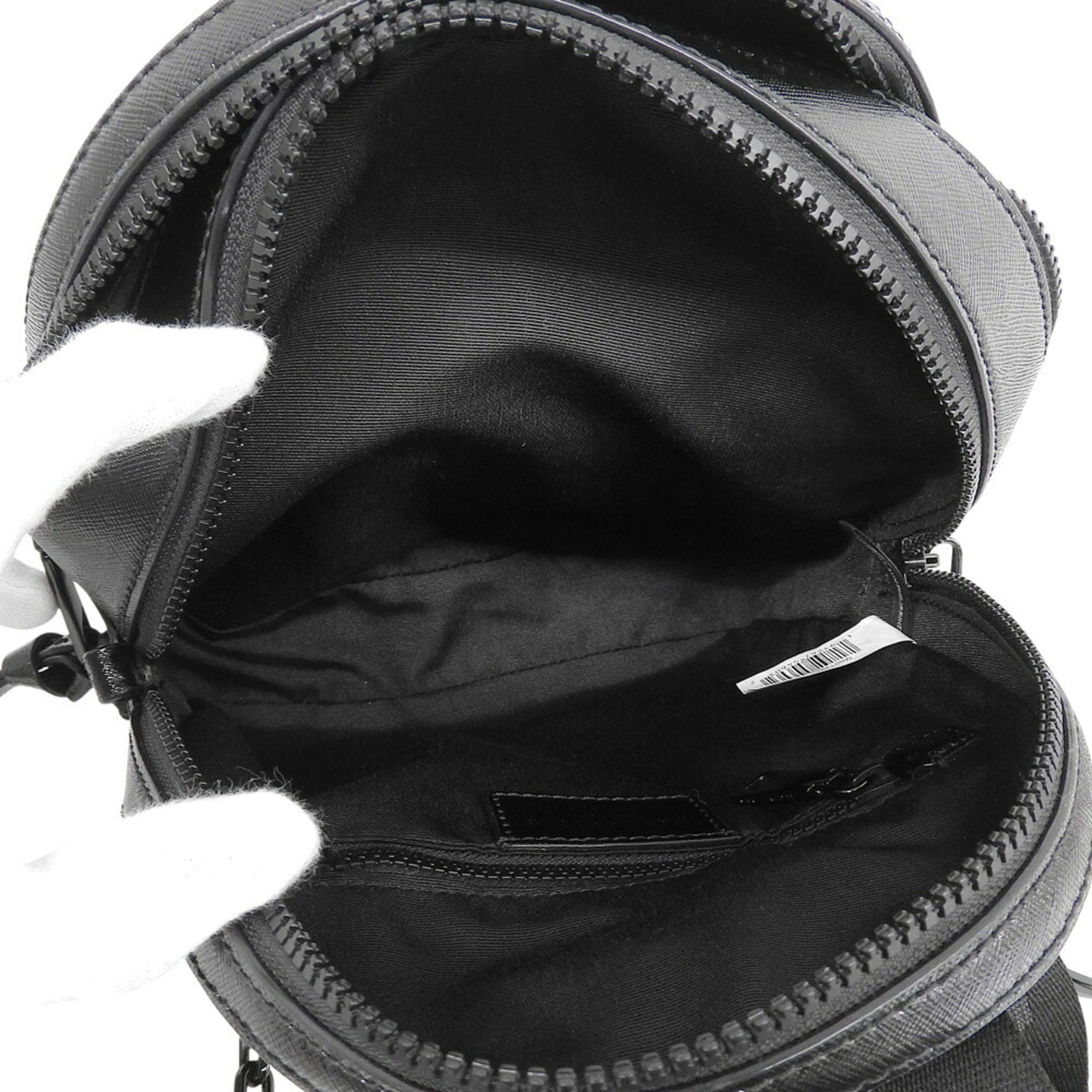Marc Jacobs Black Leather Backpack (Pre-Owned)