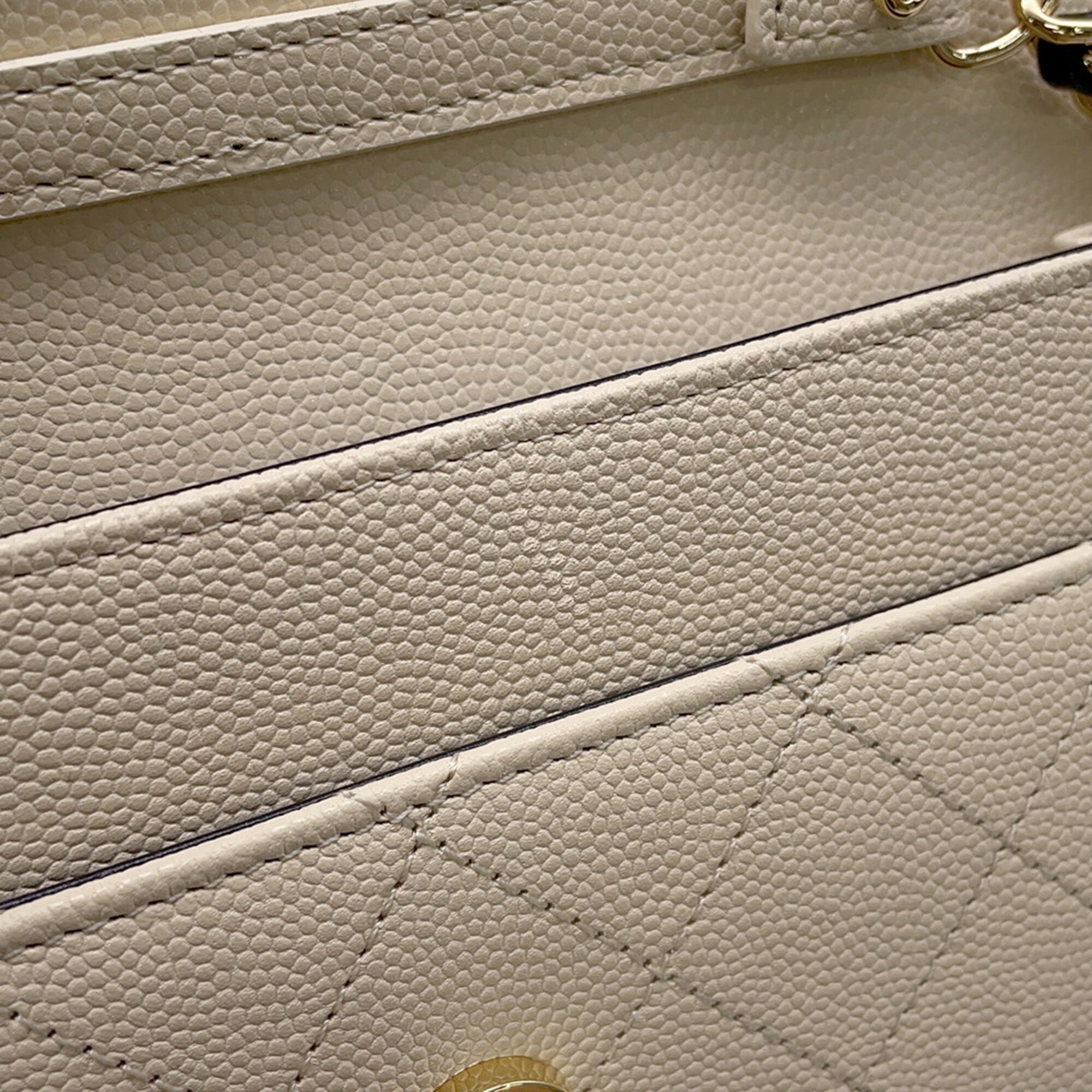 Chanel Beige Black Grained Calfskin Chain/Shoulder Wallet (Pre-Owned)