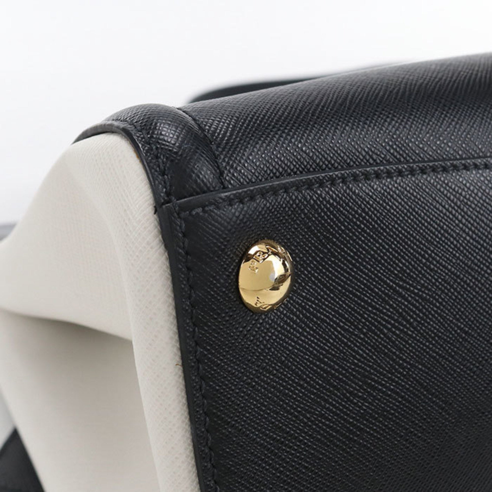 Prada Black Leather Tote Bag (Pre-Owned)