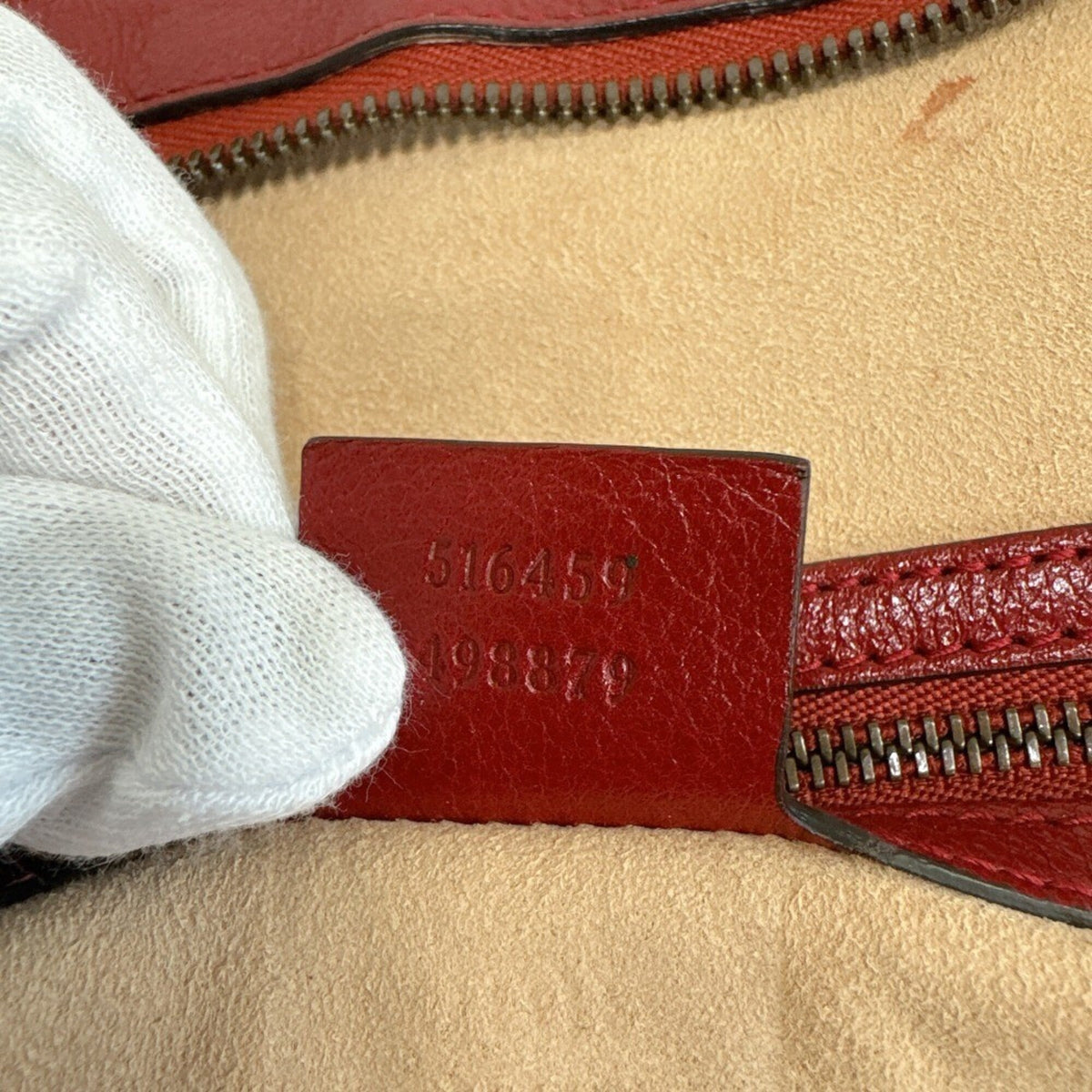Gucci Red Color Leather Handbag (Pre-Owned)
