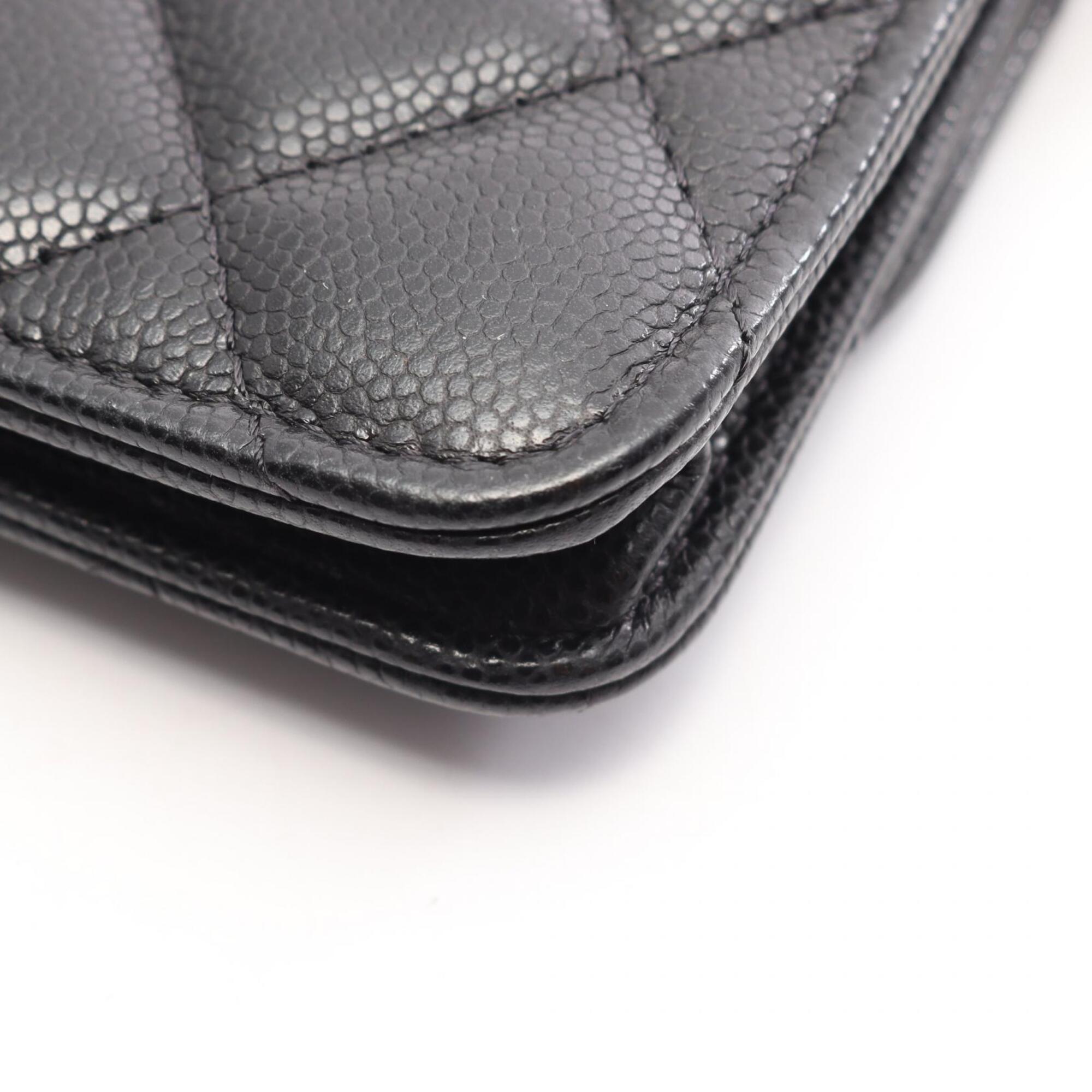 Chanel Black Grained Calfskin Handbag Shoulder Bag (Pre-Owned)