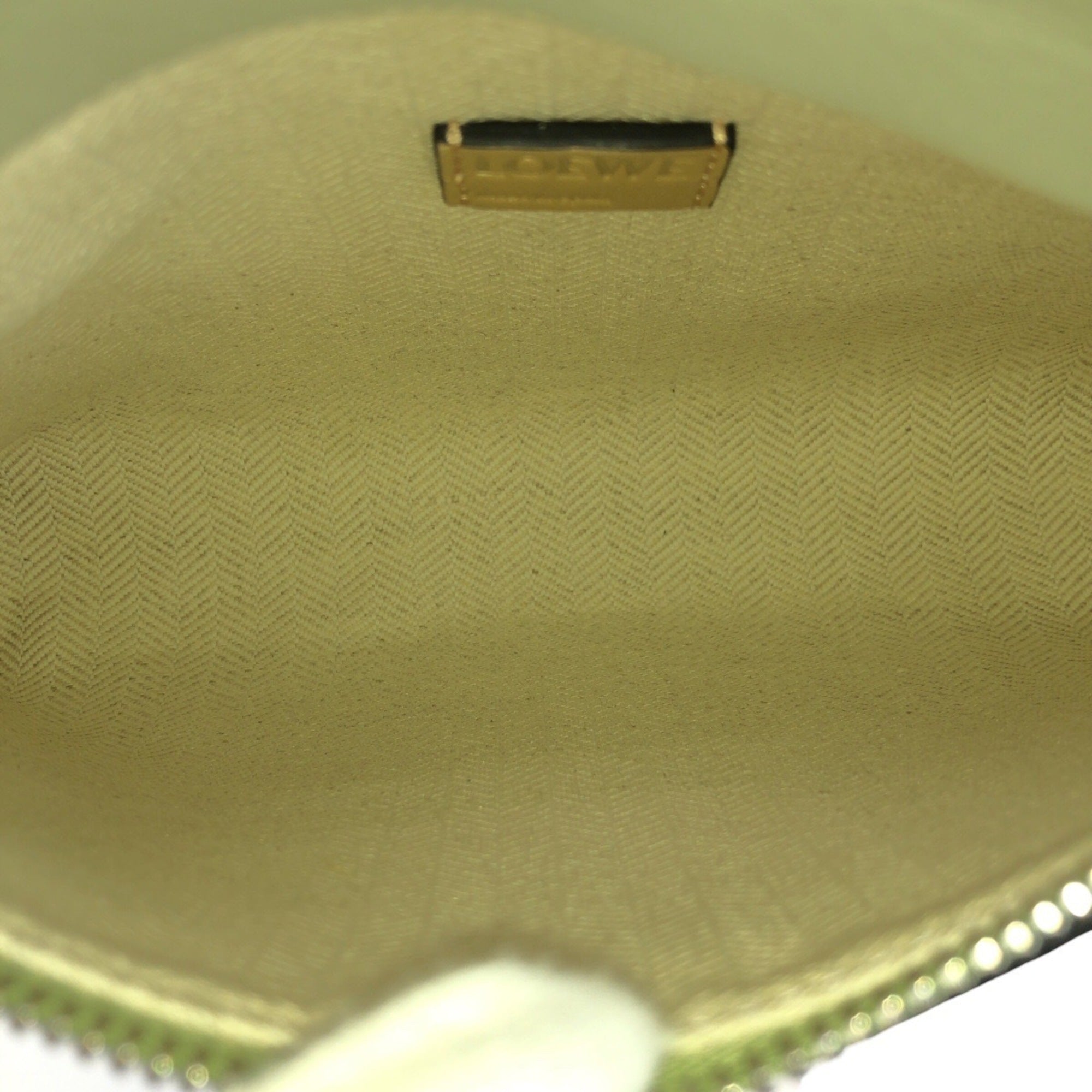 Loewe Beige Green Leather Clutch Bag Pouch (Pre-Owned)