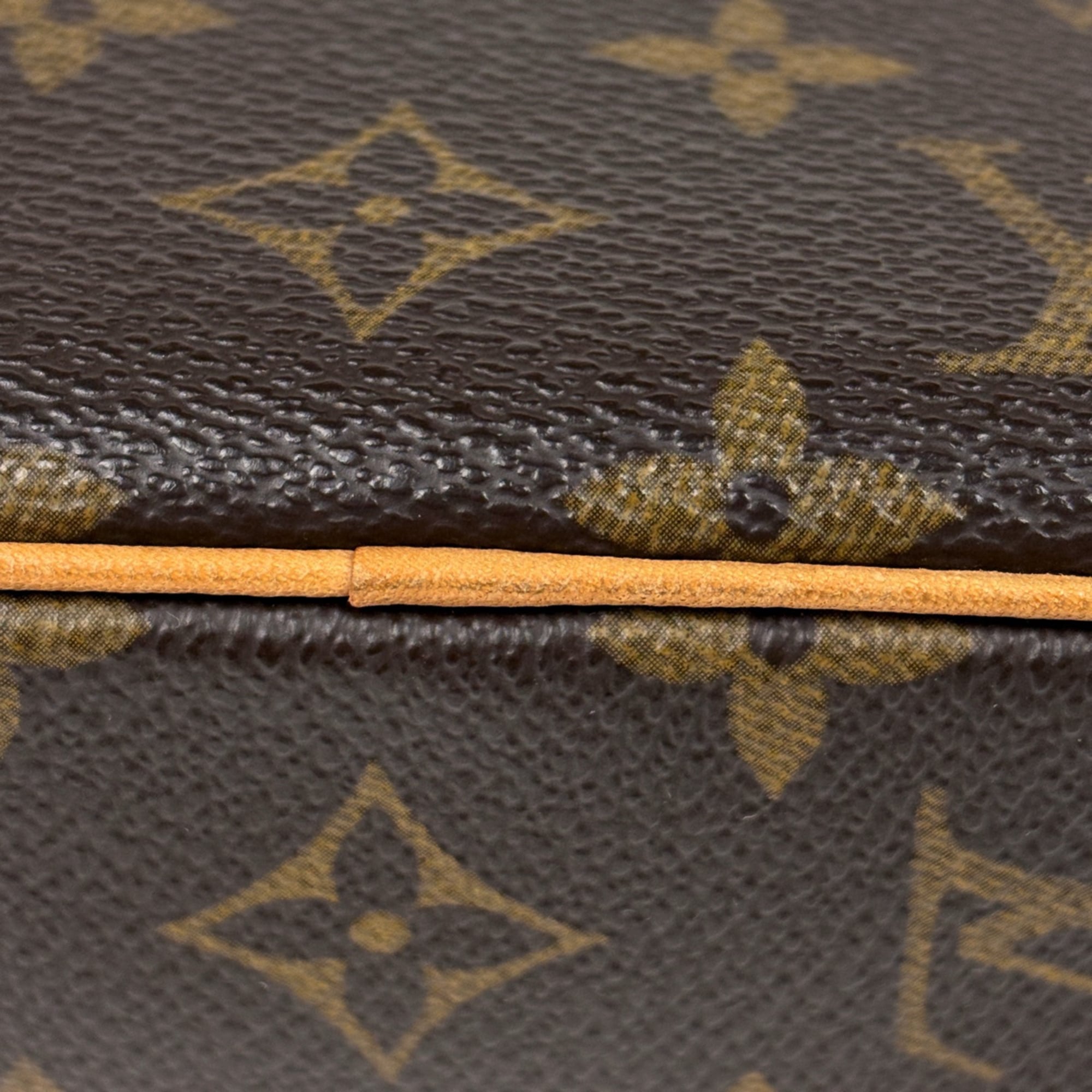 Louis Vuitton Brown Monogram Pochette Shoulder Bag (Pre-Owned)