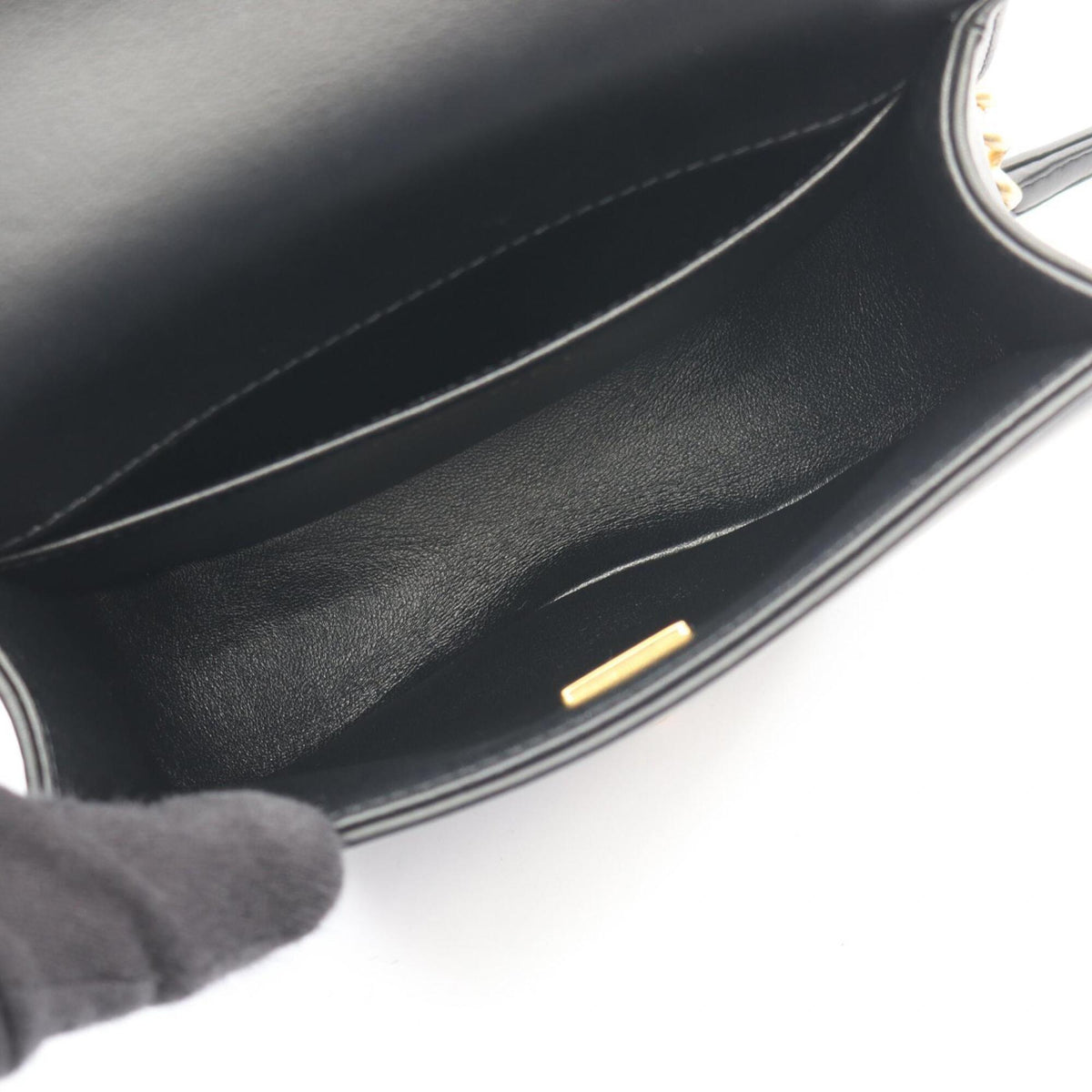 Chanel Black Leather Handbag Shoulder Bag (Pre-Owned)