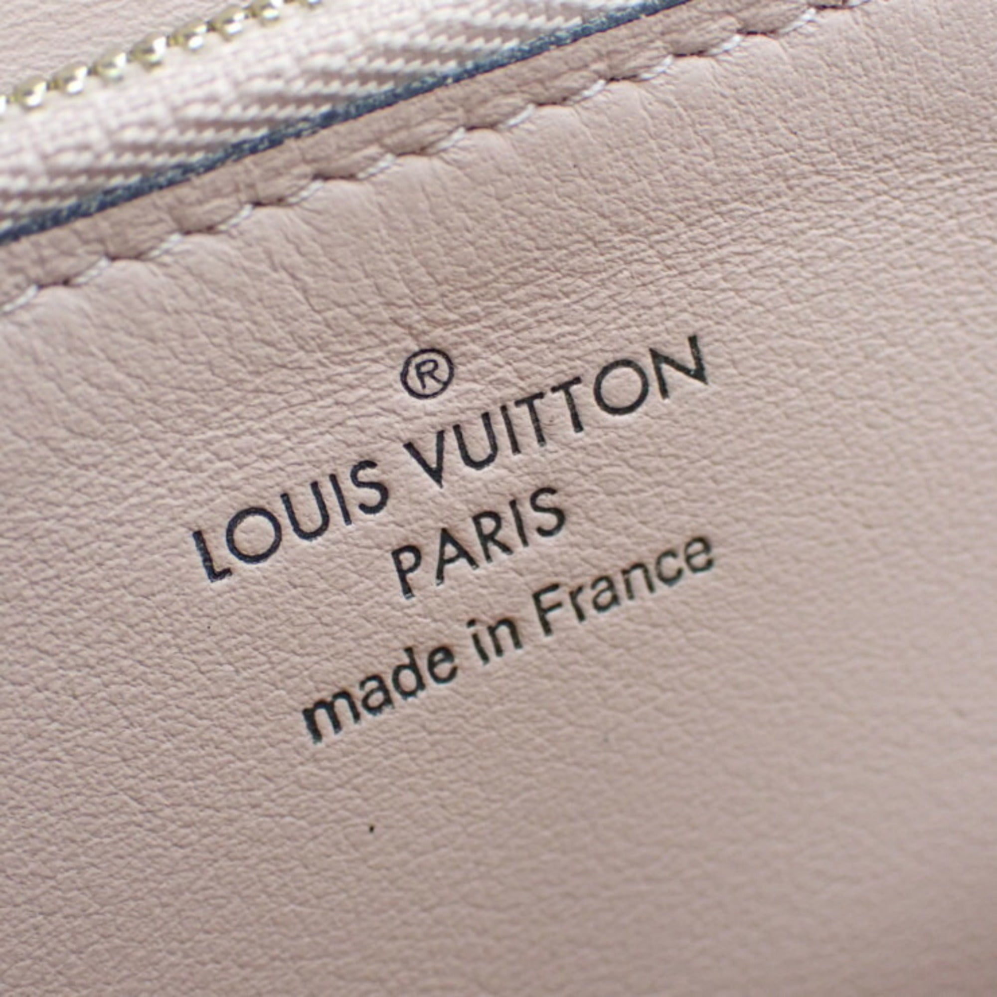 Louis Vuitton Navy Blue Leather Long Wallet (Bi-Fold) (Pre-Owned)
