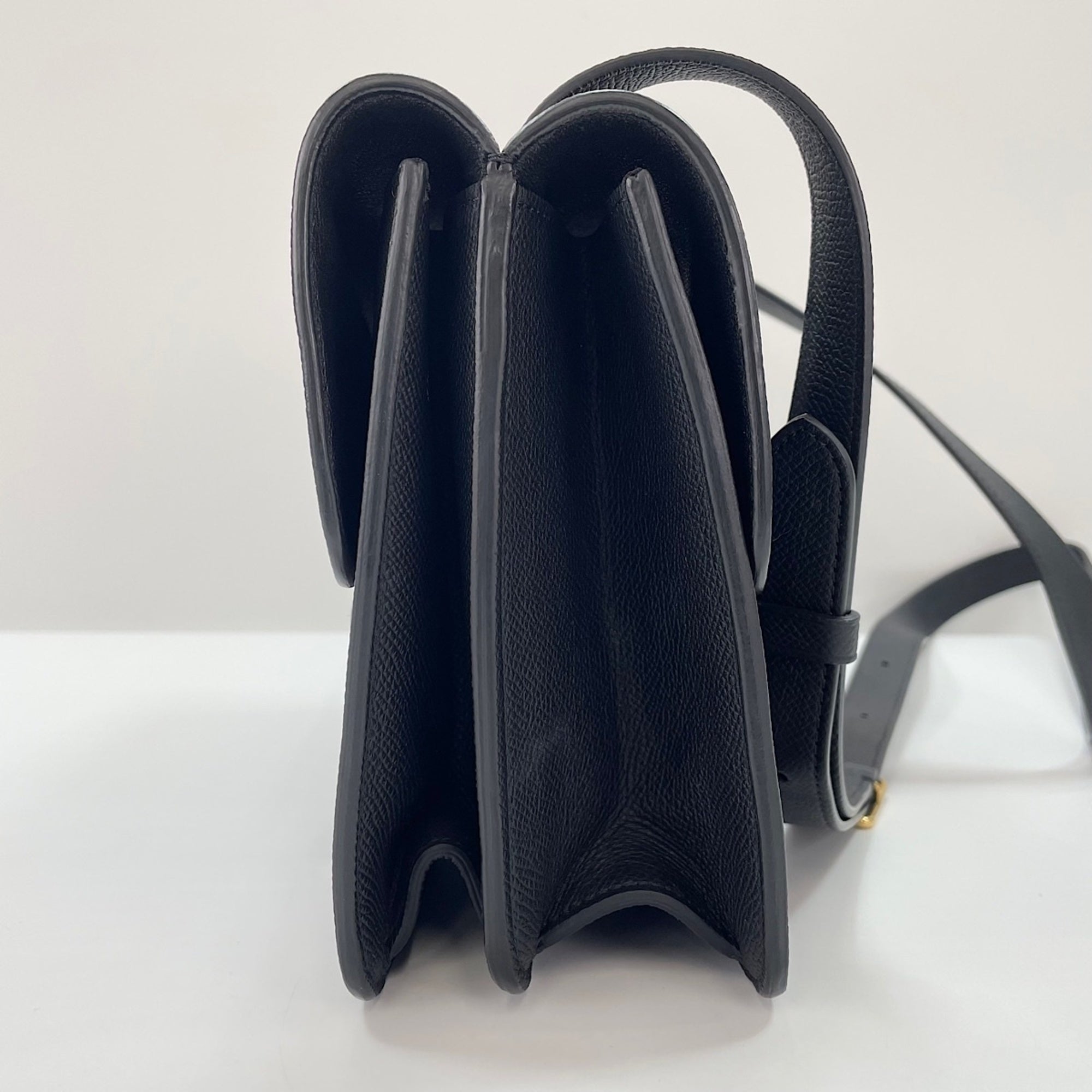 Celine Black Shoulder Bag (Pre-Owned)