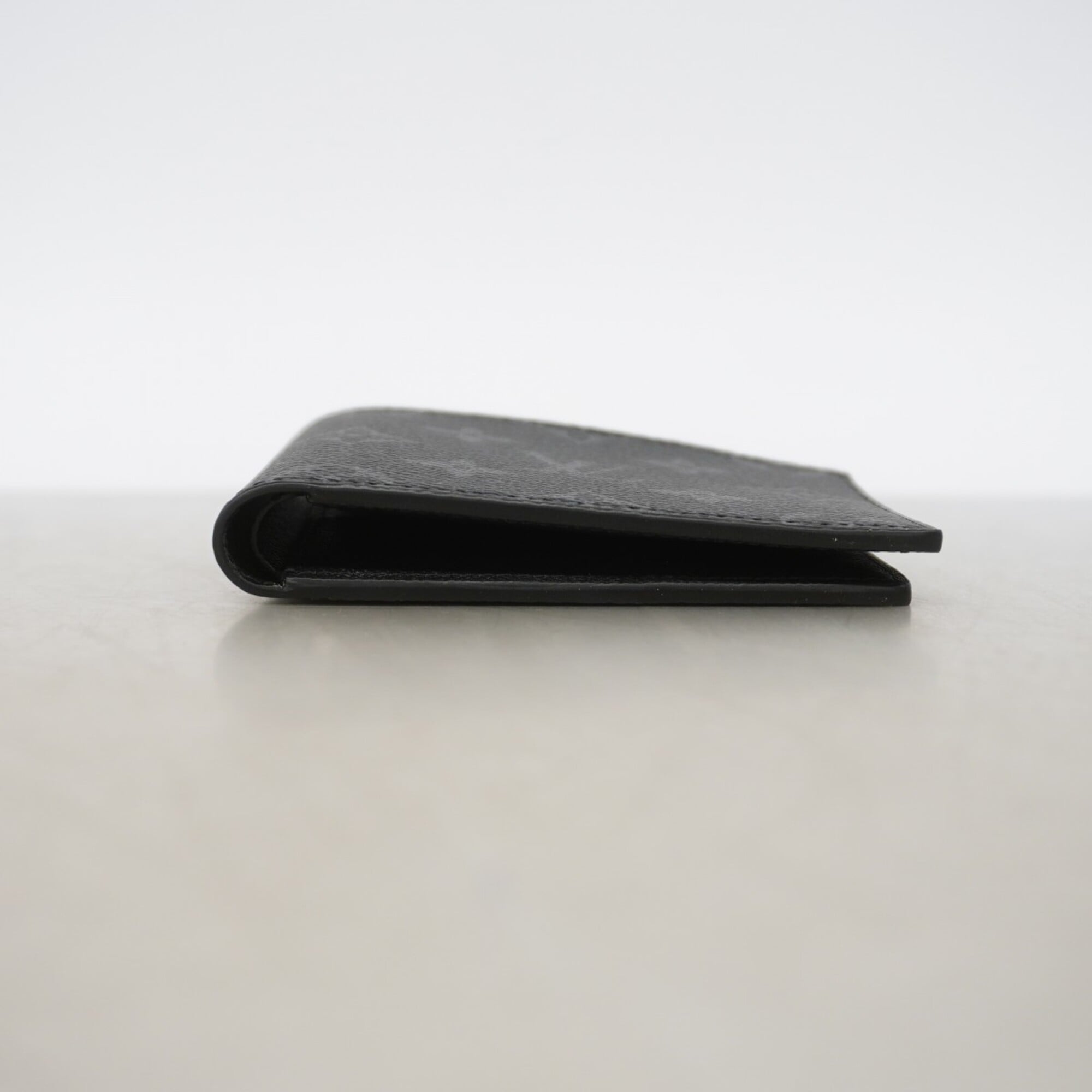 Louis Vuitton Black Bill Wallet (Bi-Fold) (Pre-Owned)