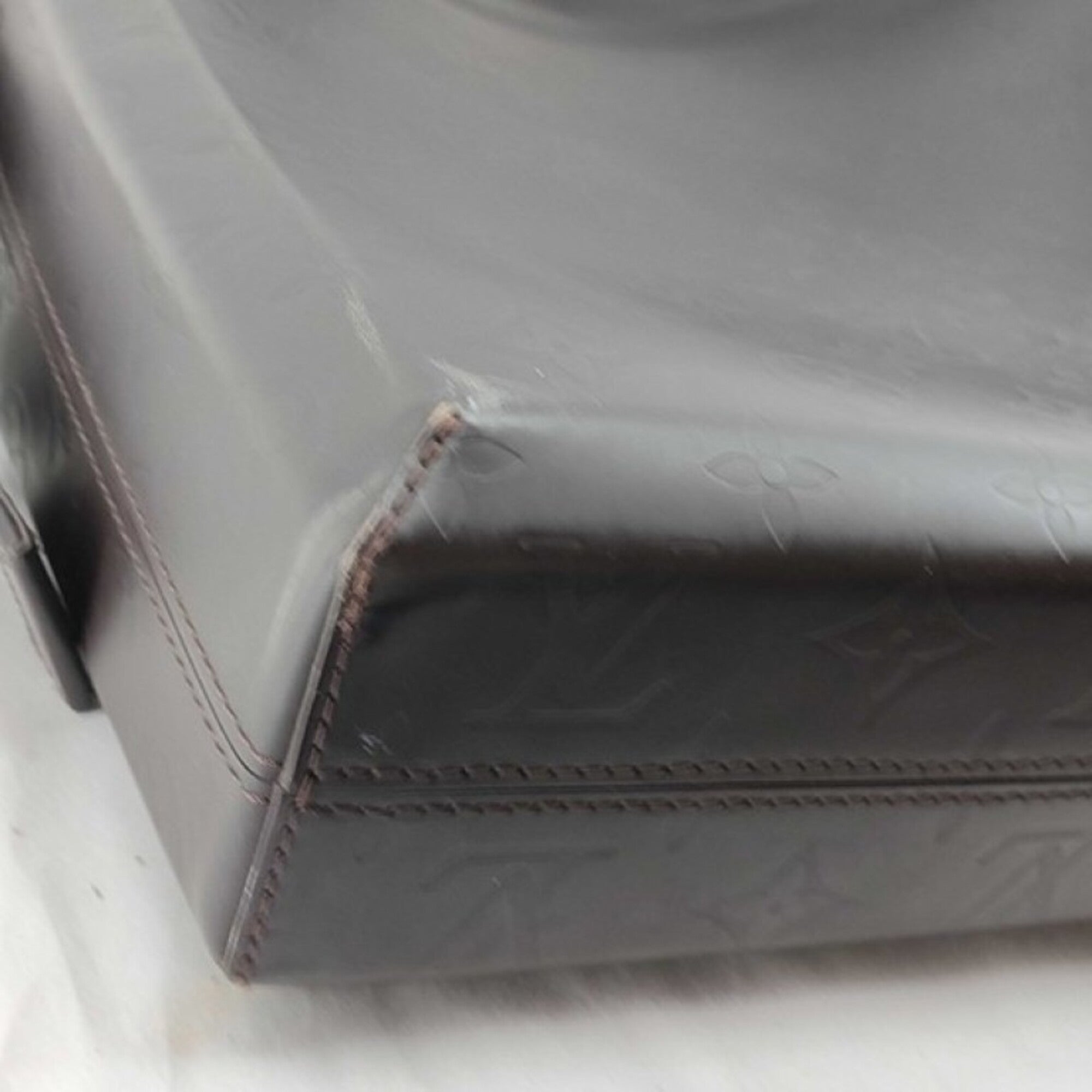 Louis Vuitton Brown Monogram Shoulder Bag (Pre-Owned)