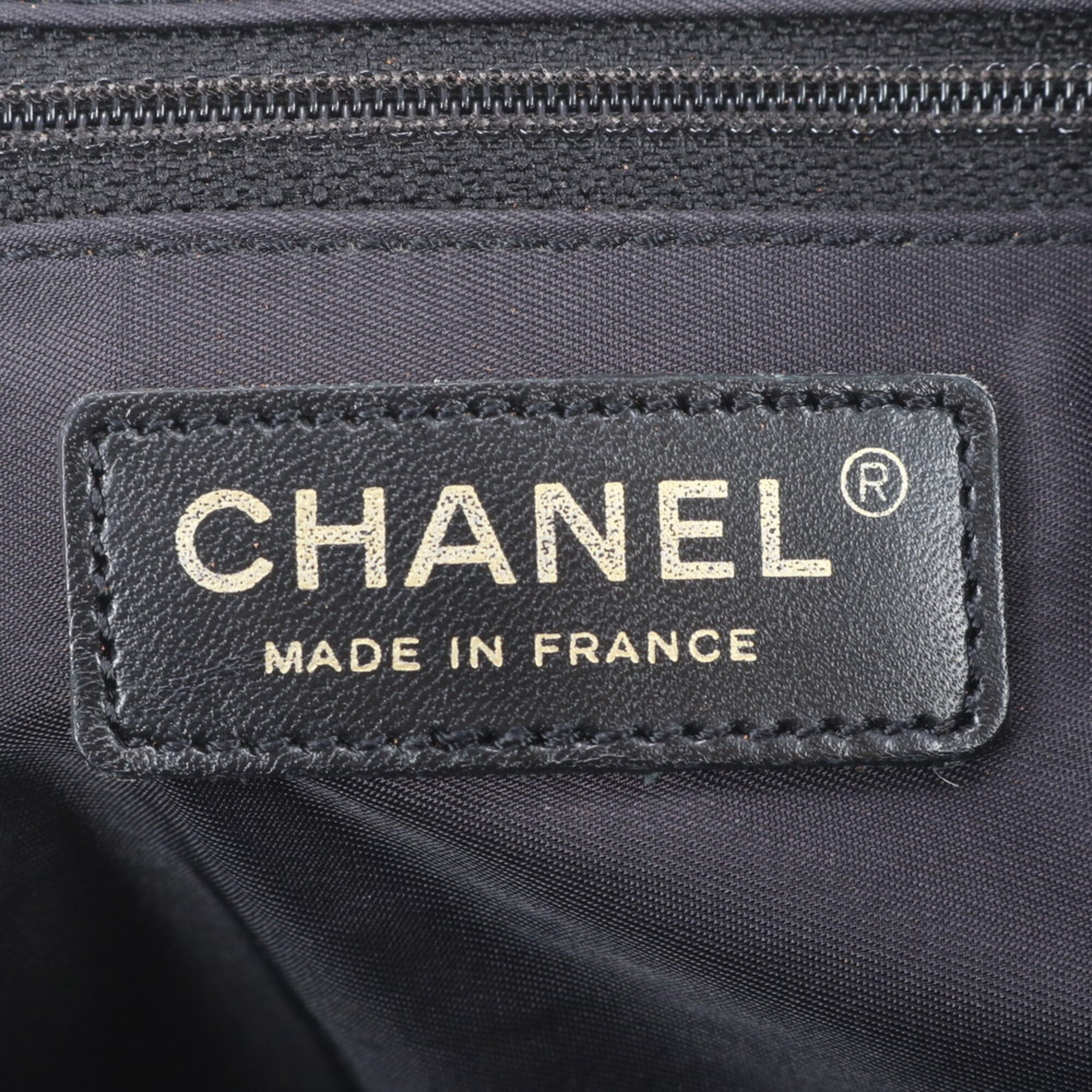 Chanel Black Leather Nylon Shoulder Bag Tote Bag (Pre-Owned)