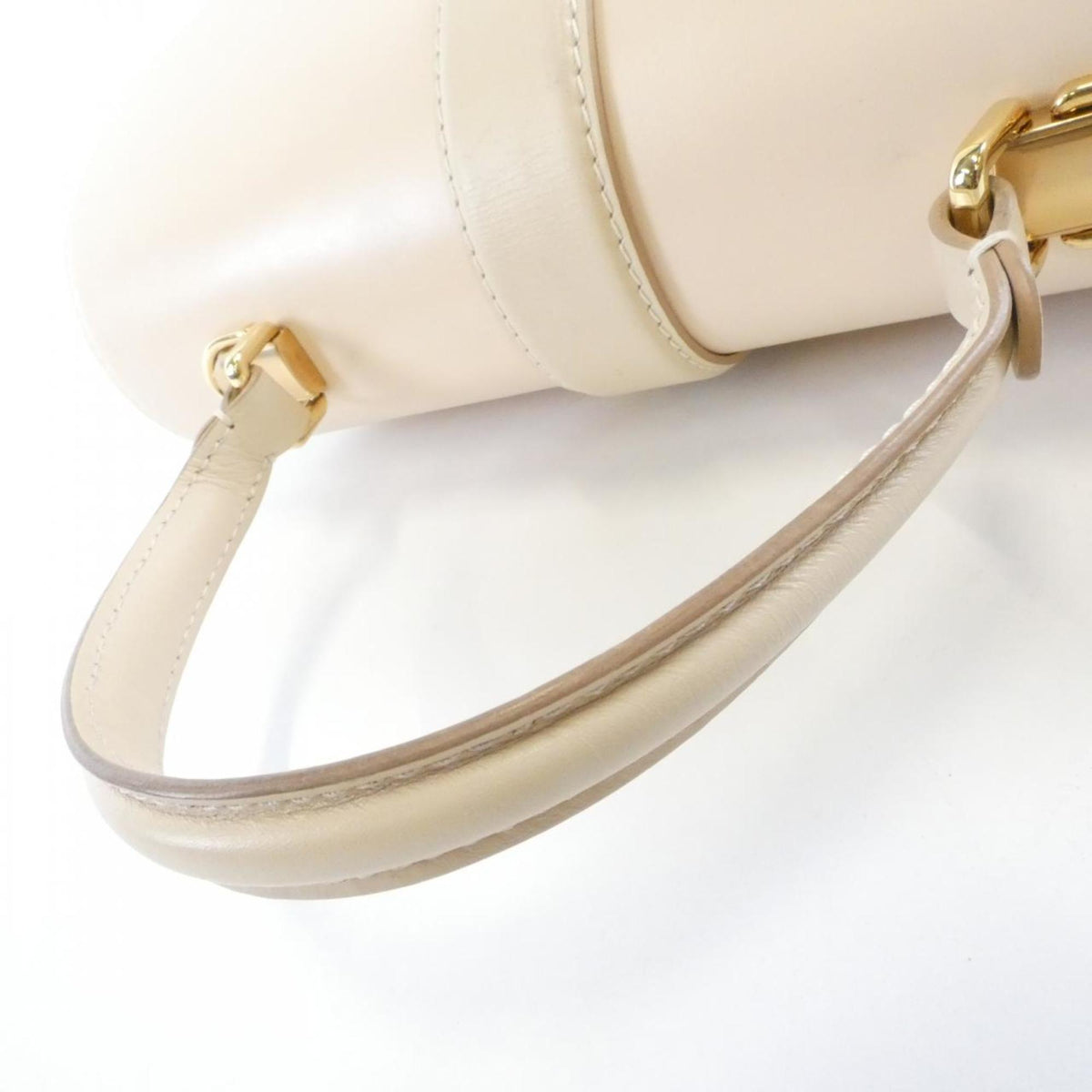Louis Vuitton Cream Leather Handbag (Pre-Owned)