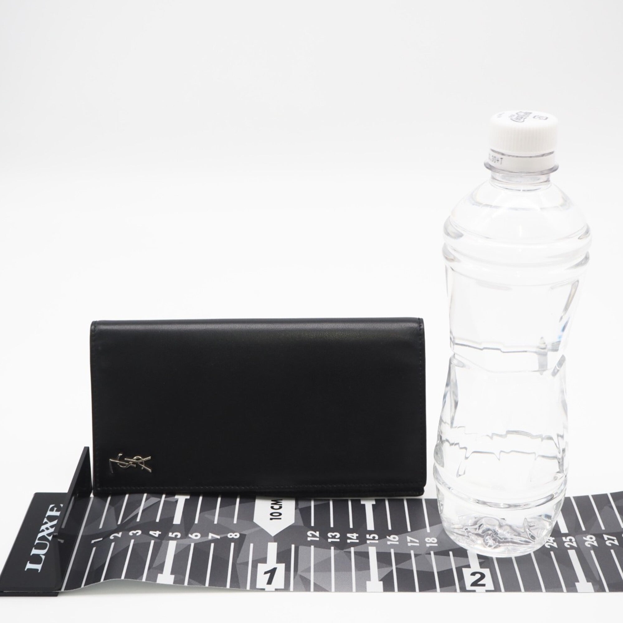Yves Saint Laurent Black Leather Long Wallet (Bi-Fold) (Pre-Owned)