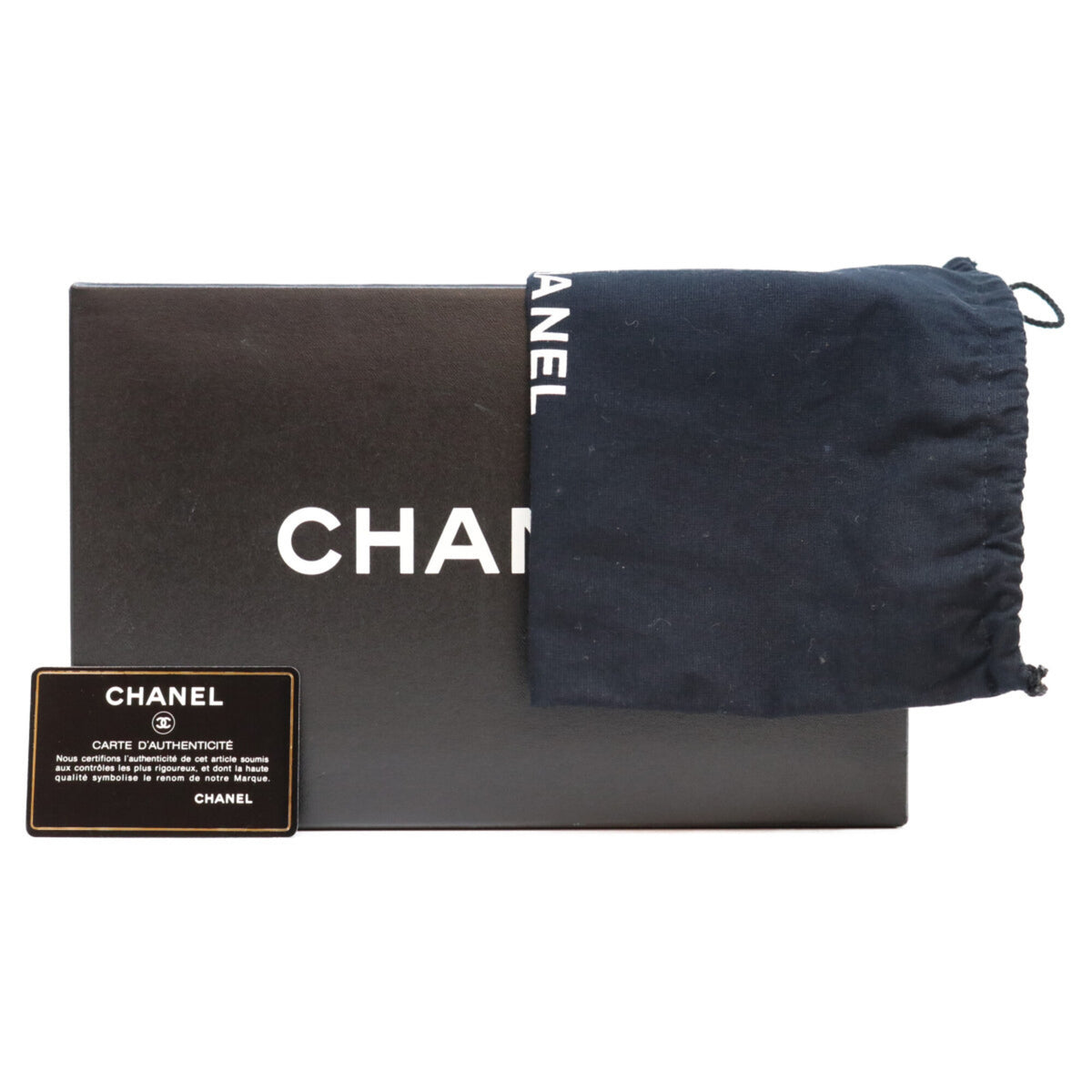 Chanel Black Leather Shoulder Bag (Pre-Owned)