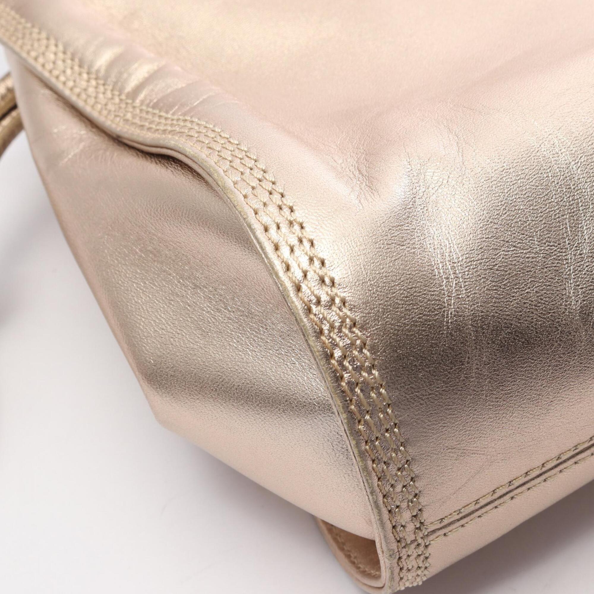 Loewe Gold Leather Handbag (Pre-Owned)