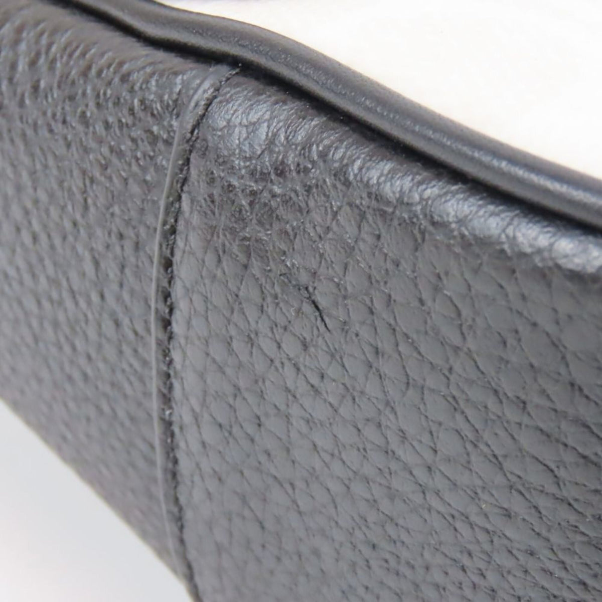 Coach Black White Leather Pvc Shoulder Bag (Pre-Owned)