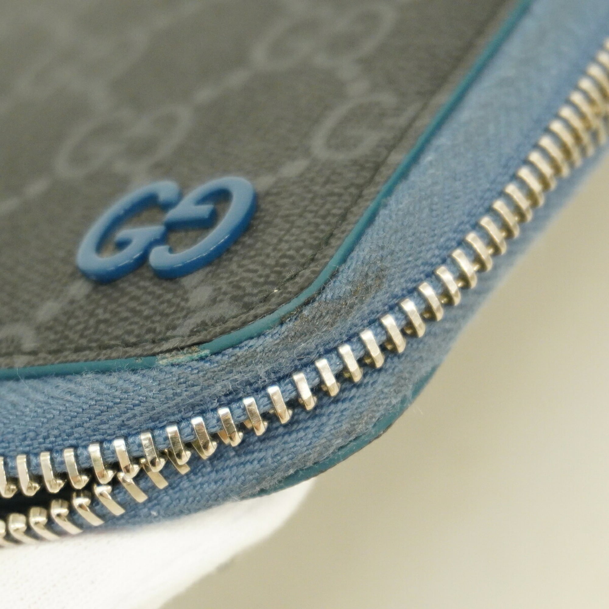 Gucci Black Blue Pvc Long Wallet (Bi-Fold) (Pre-Owned)