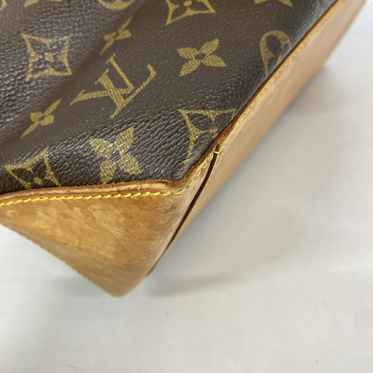 Louis Vuitton Brown Tote Bag (Pre-Owned)