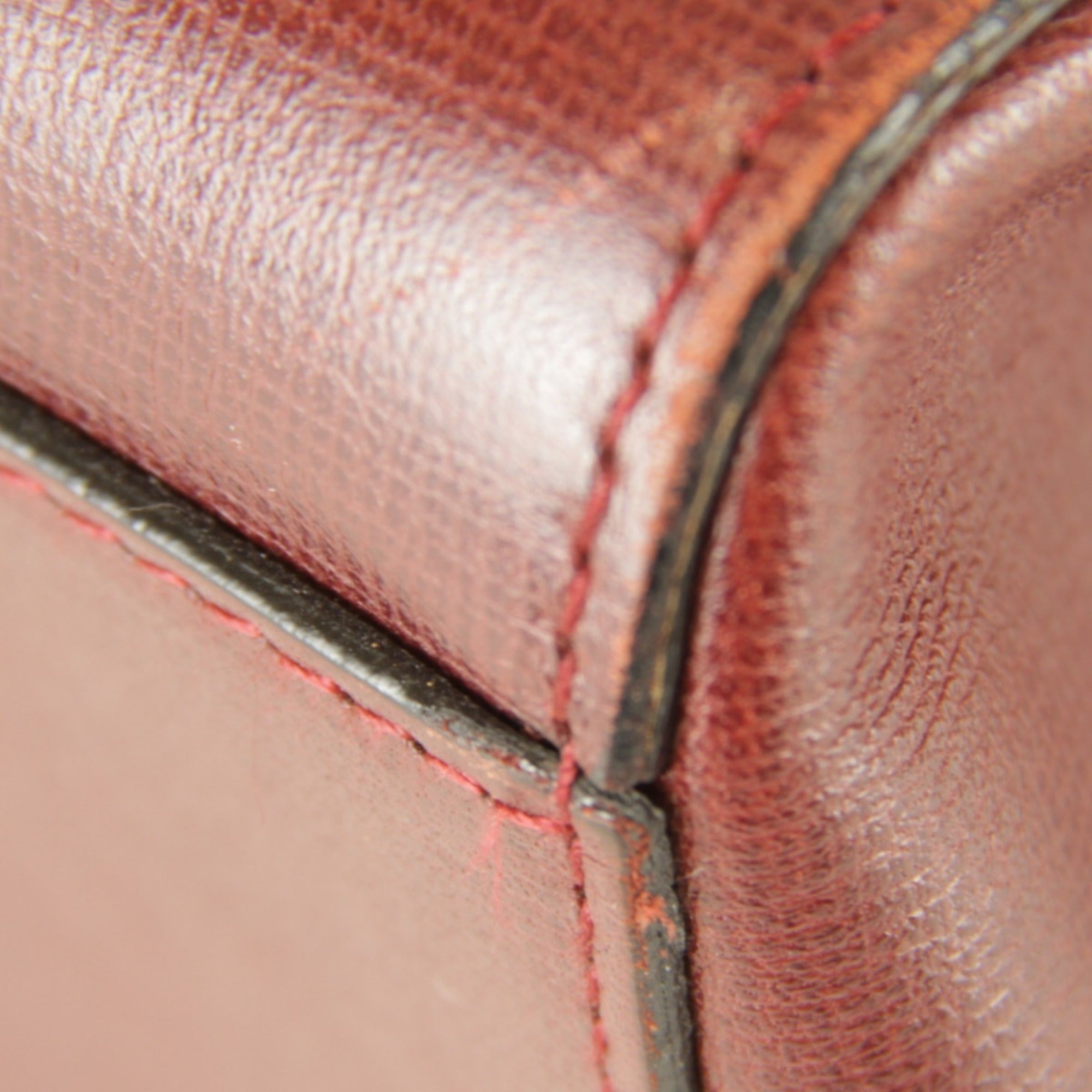 Cartier Wine Red Leather Shoulder Bag (Pre-Owned)