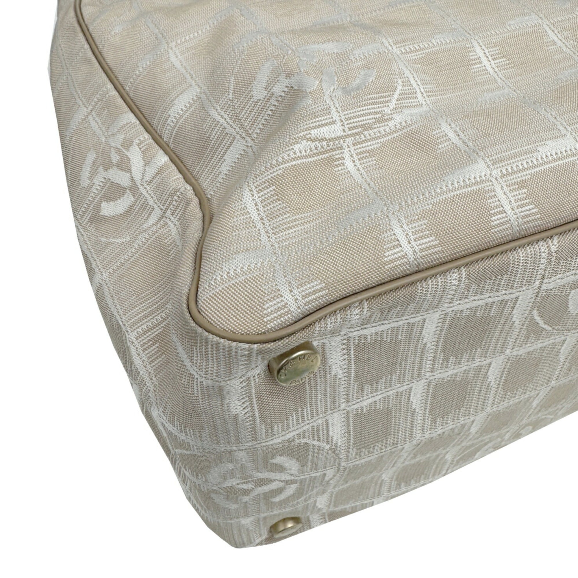 Chanel Beige New Travel Line Tote Bag (Pre-Owned)