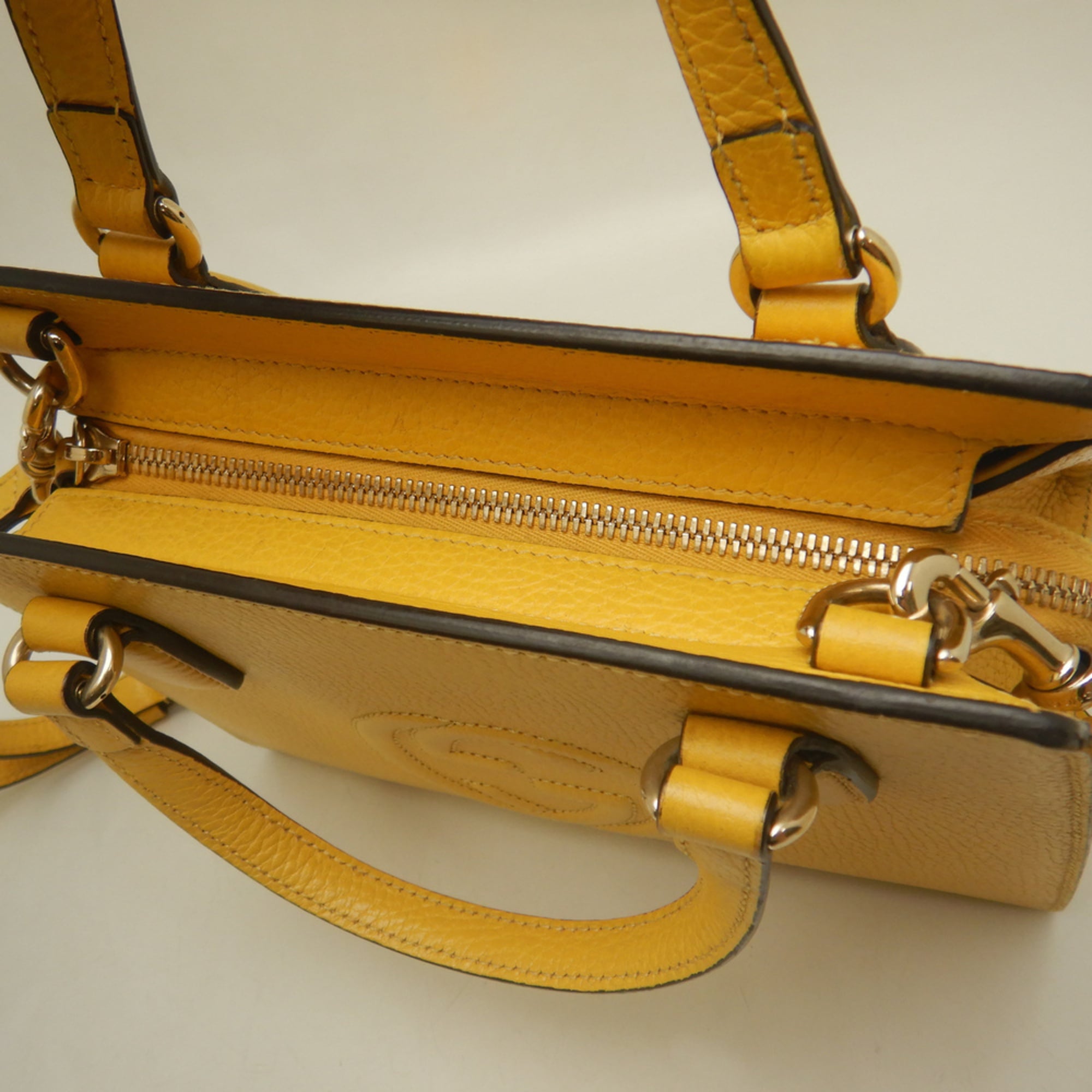 Gucci Yellow Leather Handbag (Pre-Owned)
