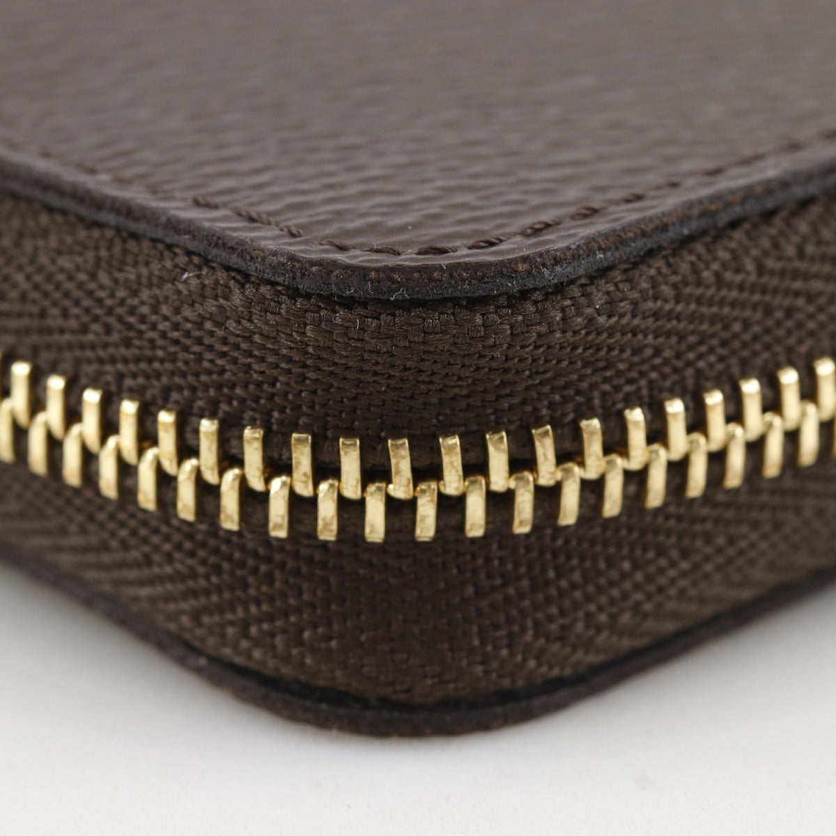 Louis Vuitton Brown Monogram Coin Purse/Coin Case (Pre-Owned)