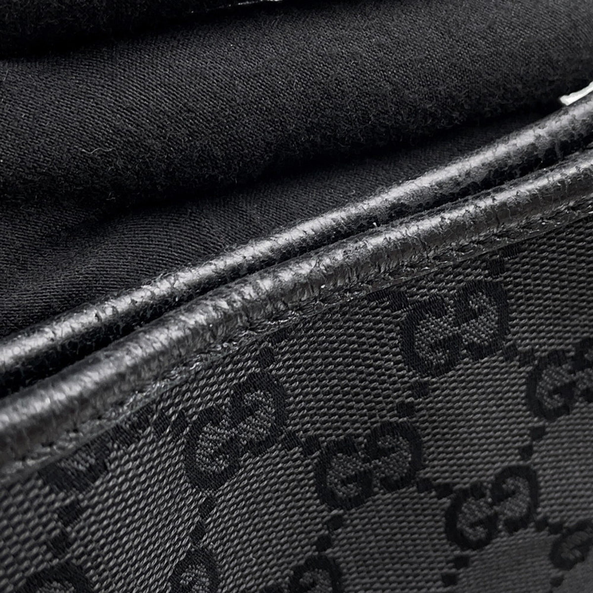 Gucci Black Canvas Leather Tote Bag (Pre-Owned)