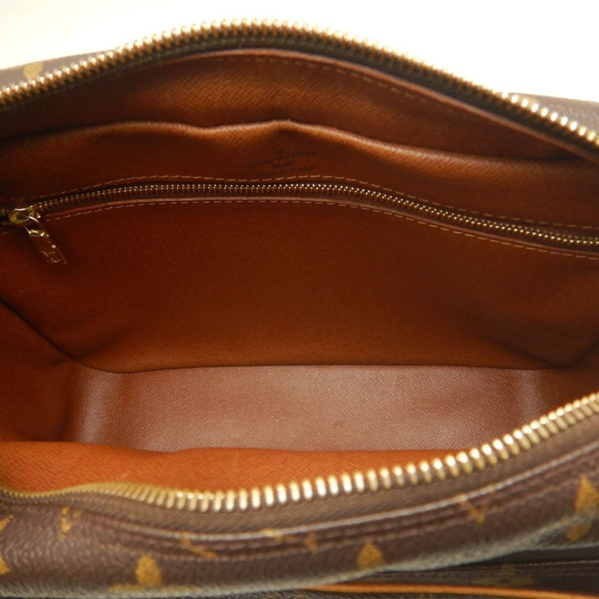 Louis Vuitton Monogram Brown Monogram Shoulder Bag (Pre-Owned)