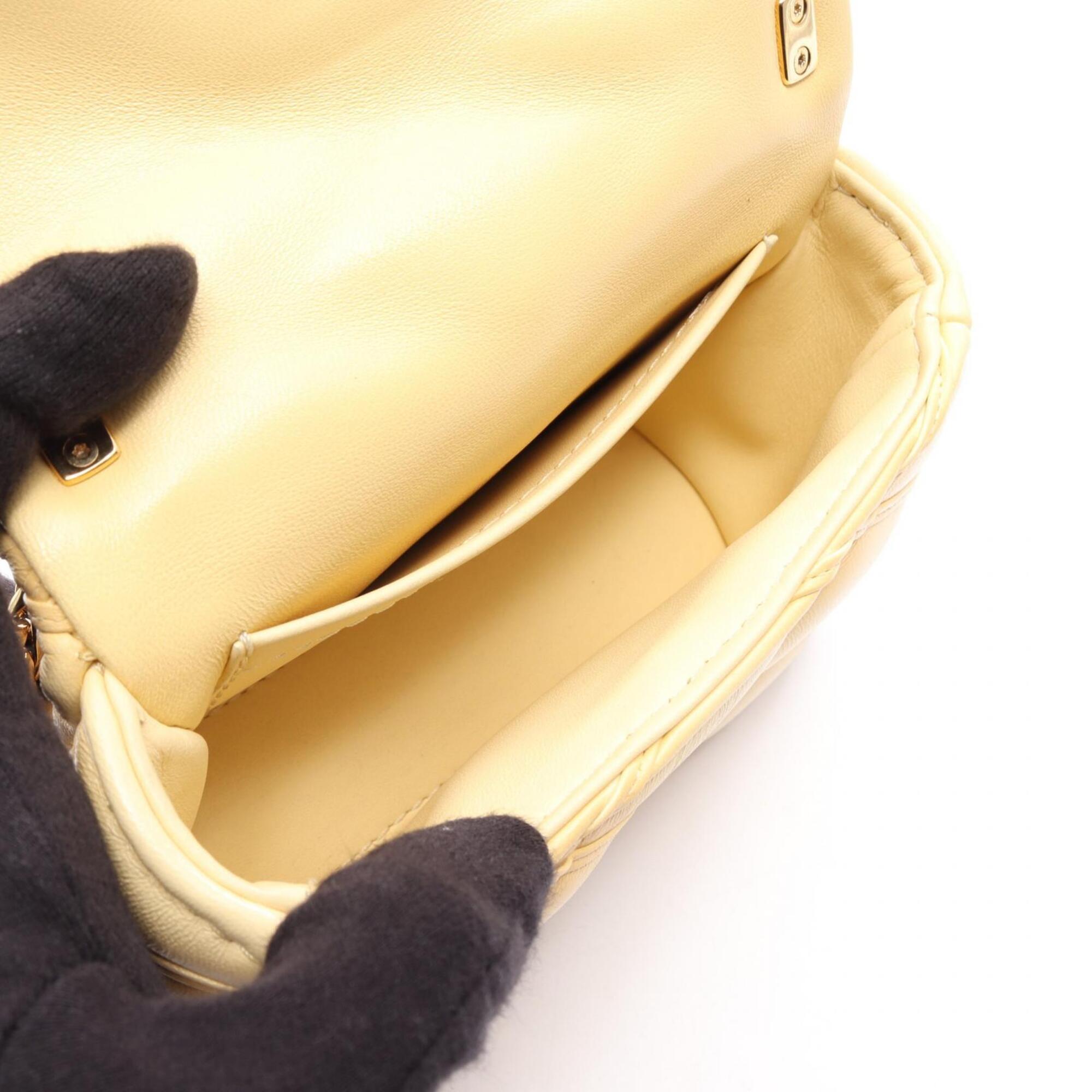 Louis Vuitton Yellow Leather Handbag Shoulder Bag (Pre-Owned)