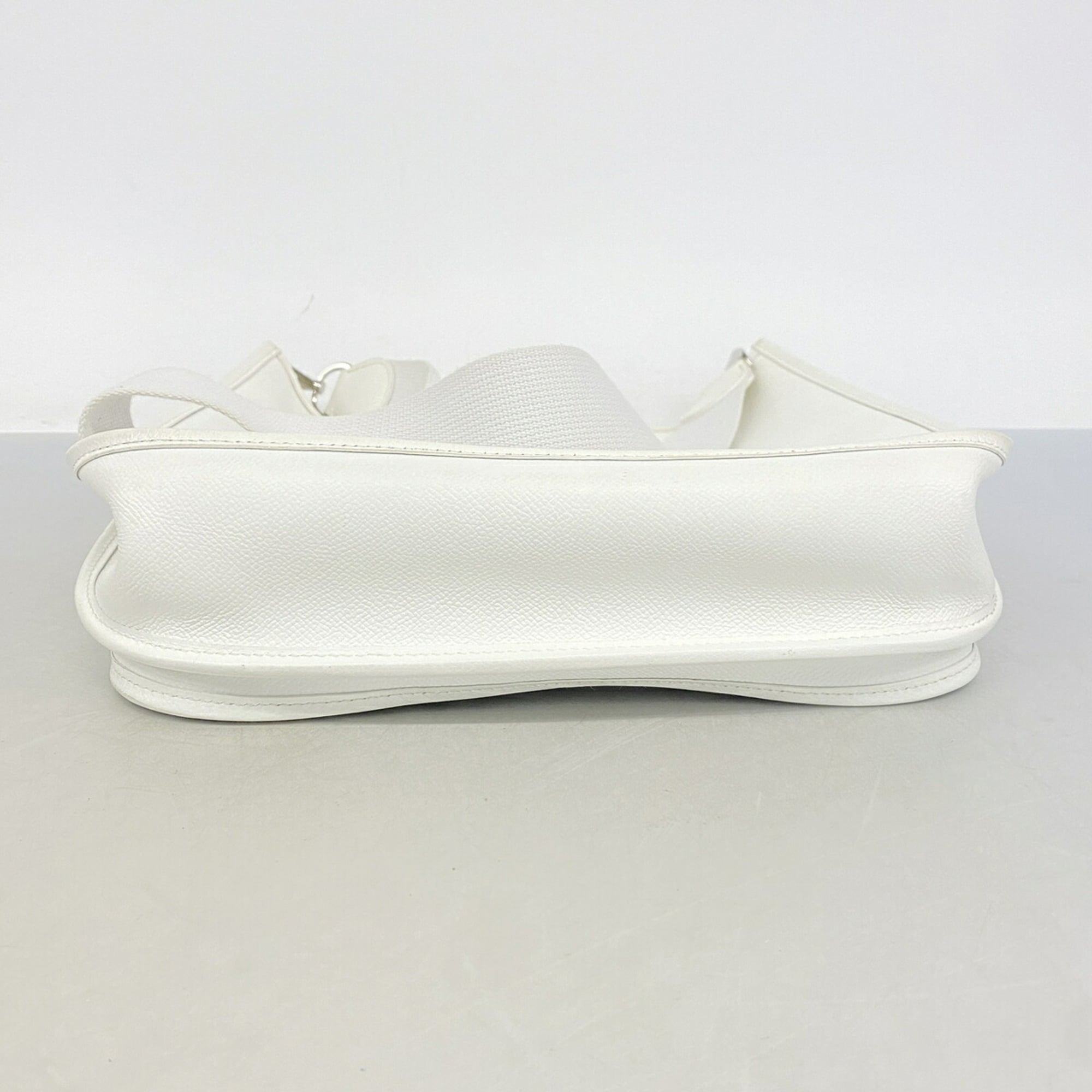 Hermes White Epsom Leather Shoulder Bag (Pre-Owned)