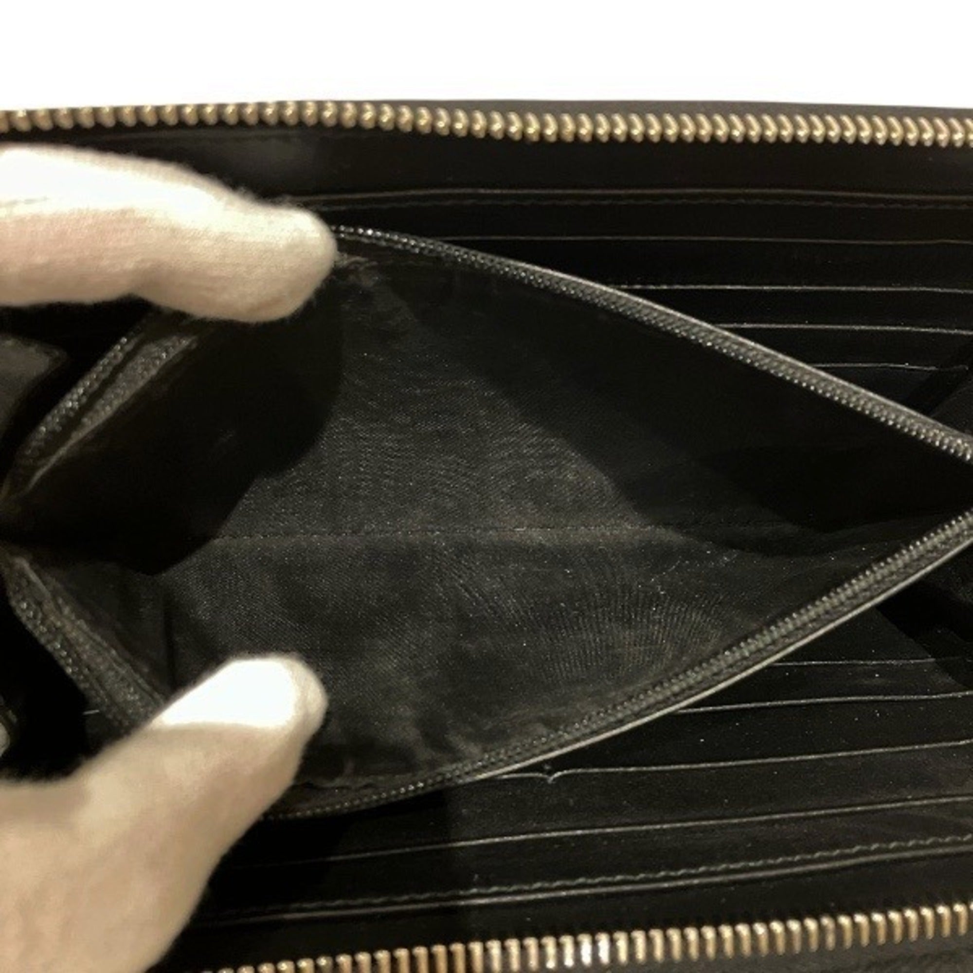 Gucci Black Leather Long Wallet (Bi-Fold) (Pre-Owned)