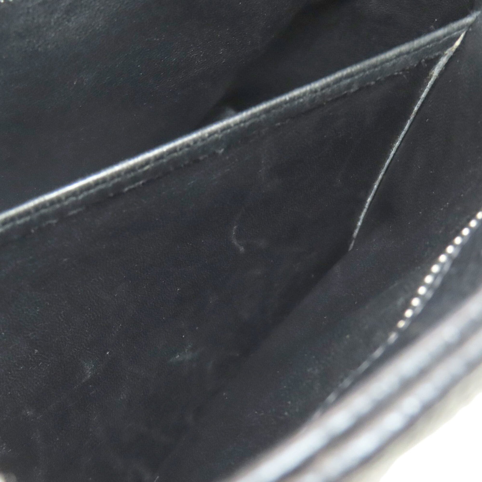 Chanel Black Leather Tote Bag (Pre-Owned)