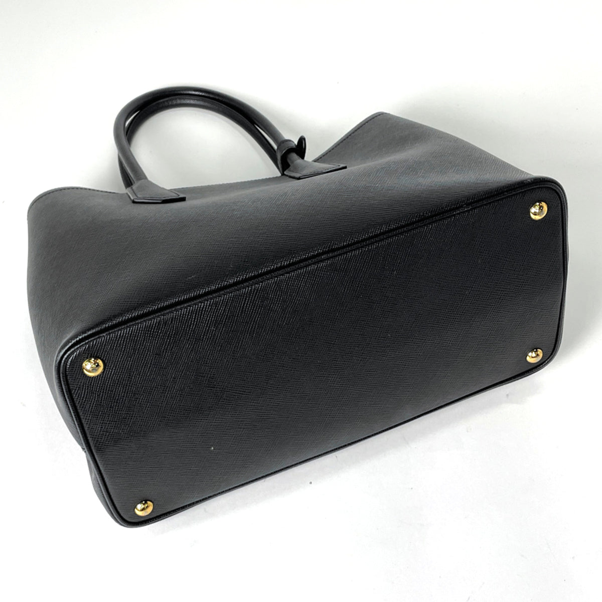 Prada Black Saffiano Tote Bag (Pre-Owned)