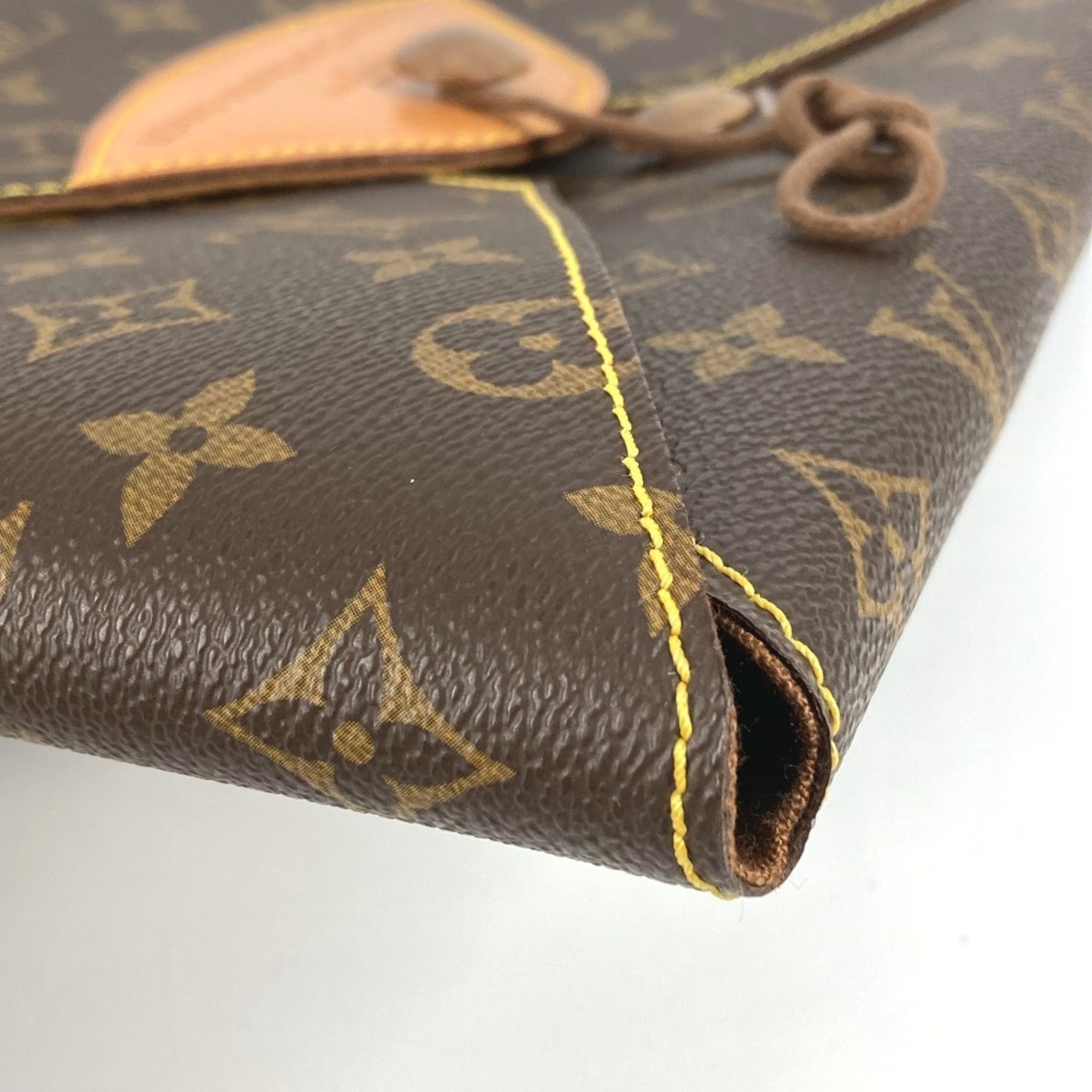 Louis Vuitton Monogram Brown Monogram Clutch Bag (Pre-Owned)