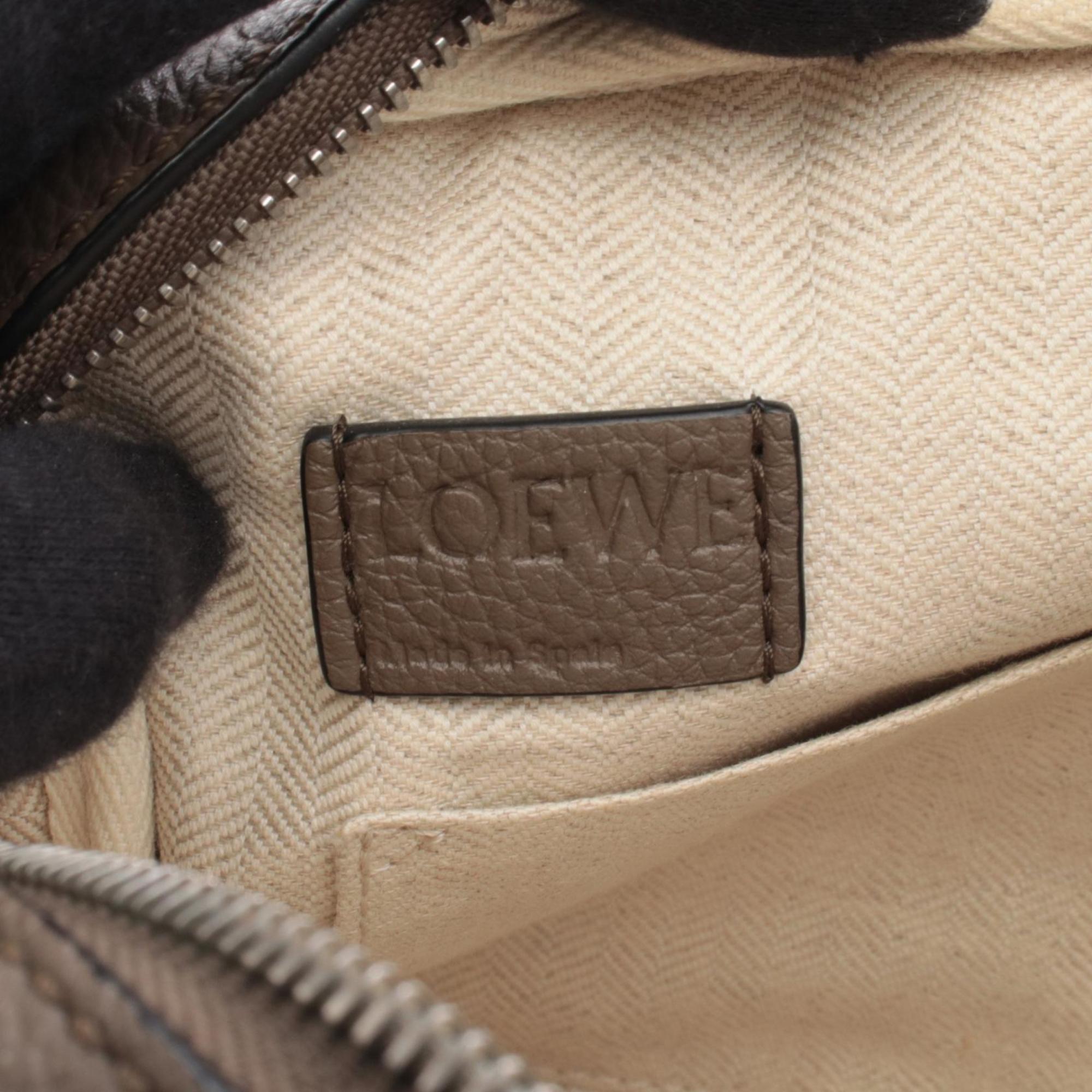 Loewe Gray Leather Handbag Shoulder Bag (Pre-Owned)