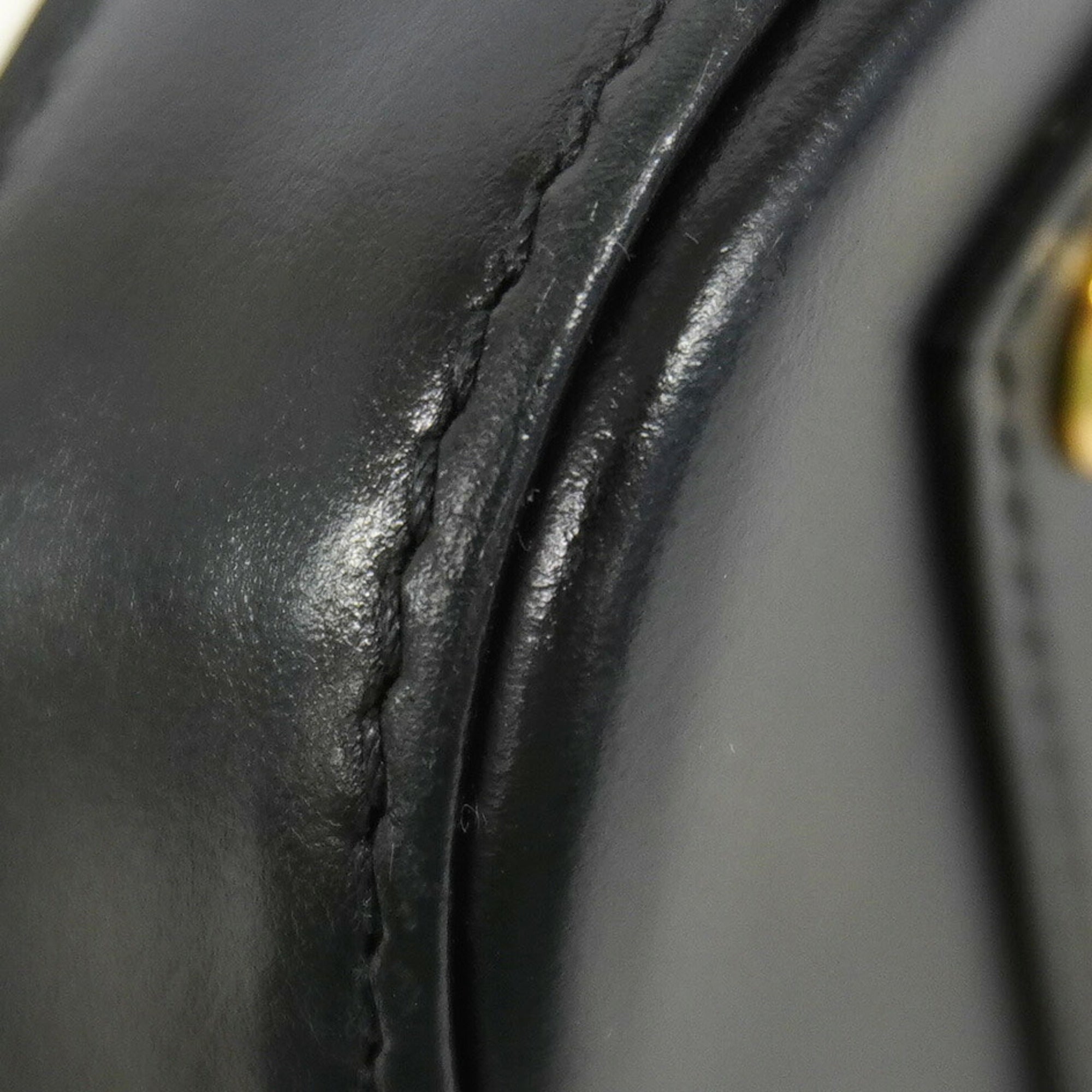 Louis Vuitton Black White Handbag (Pre-Owned)