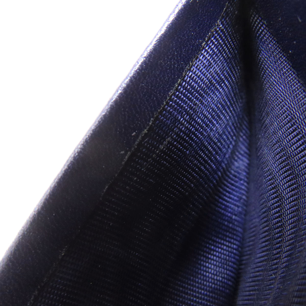 Gucci Navy Nylon Wallet (Bi-Fold) (Pre-Owned)