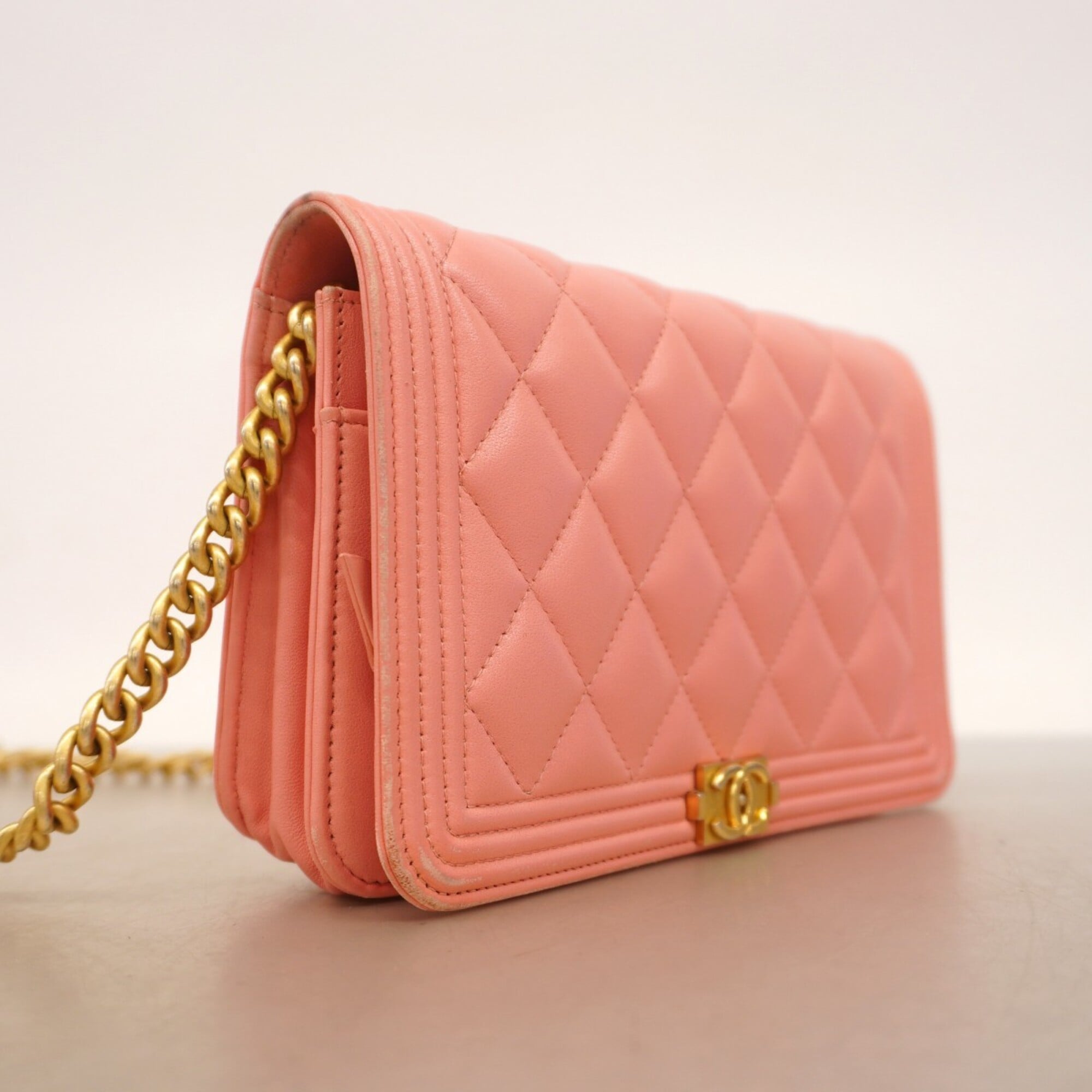 Chanel Pink Leather Chain/Shoulder Wallet (Pre-Owned)