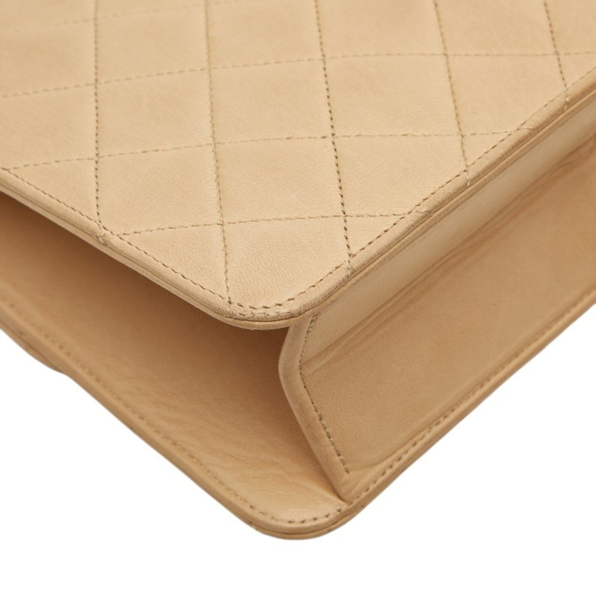 Chanel Beige Leather Shoulder Bag (Pre-Owned)